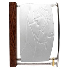 Barlovento Brooch in 950 Silver & Recycled Muirapiranga Wood by Lucía Rovira