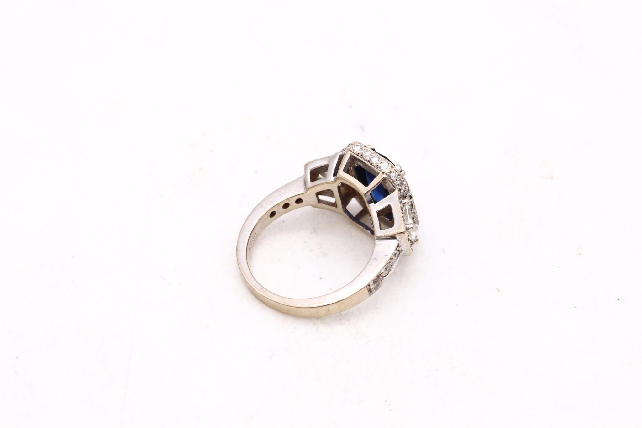 Women's Barmakian Brothers Ring In 18Kt Gold 4.47 Ctw In Calf Cut Diamonds Sapphires For Sale