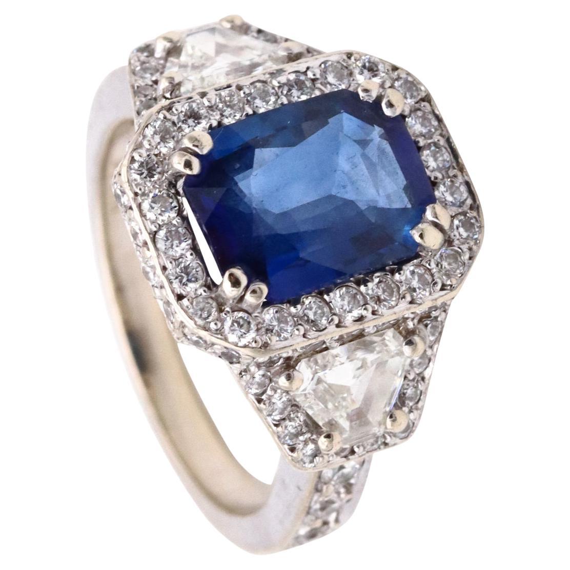 Barmakian Brothers Ring In 18Kt Gold 4.47 Ctw In Calf Cut Diamonds Sapphires For Sale