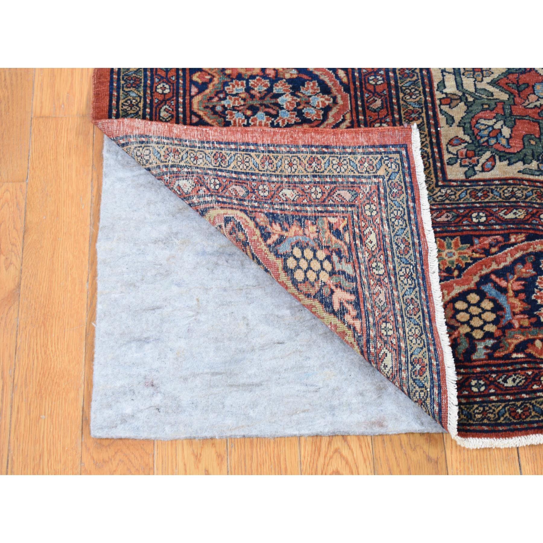 Barn Red Antique Persian Feraghan Sarouk Evenly Worn Hand Knotted Wool Clean Rug In Good Condition For Sale In Carlstadt, NJ