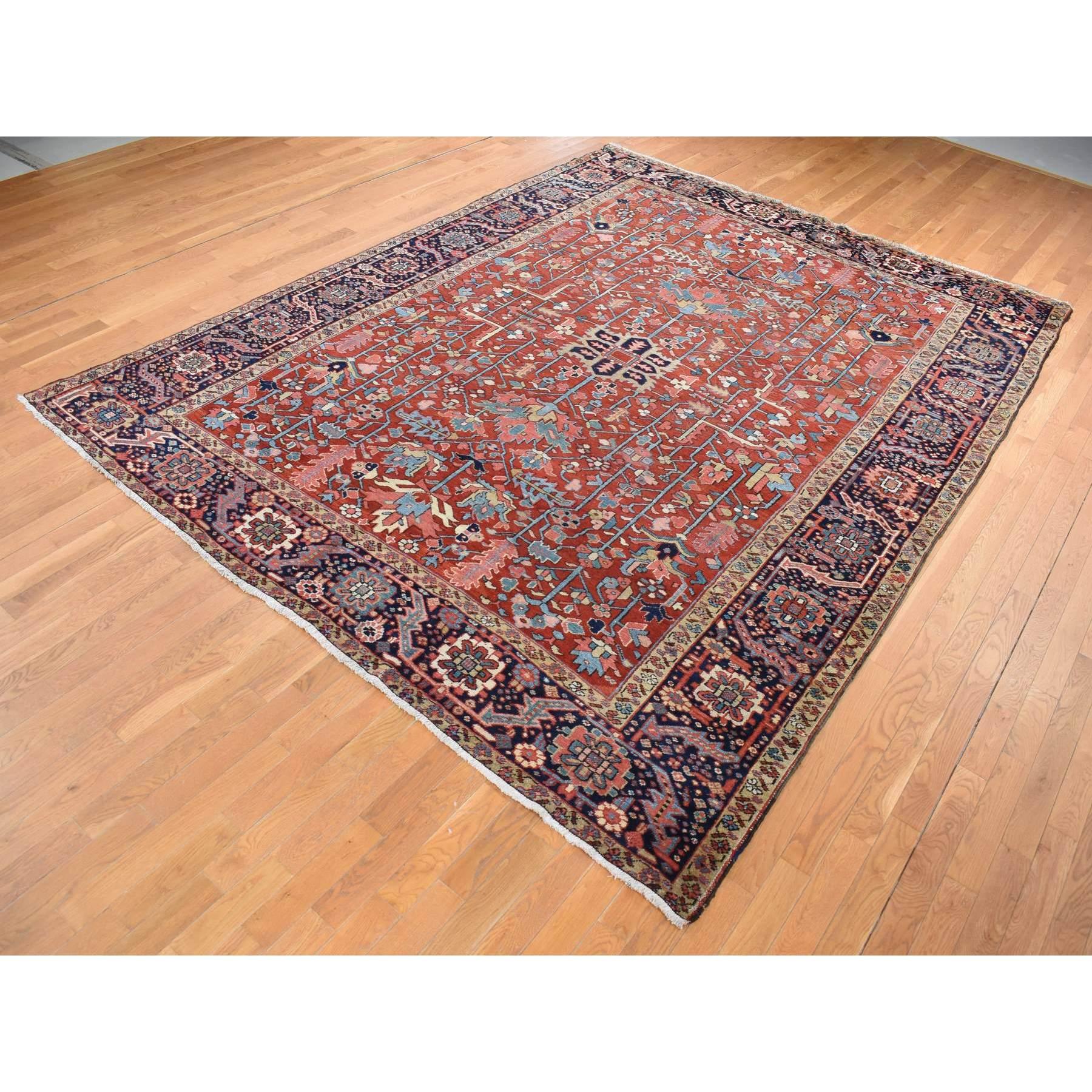 Roter antiker persischer Heriz-Teppich aus reiner Wolle, handgeknüpft (Persisch) im Angebot