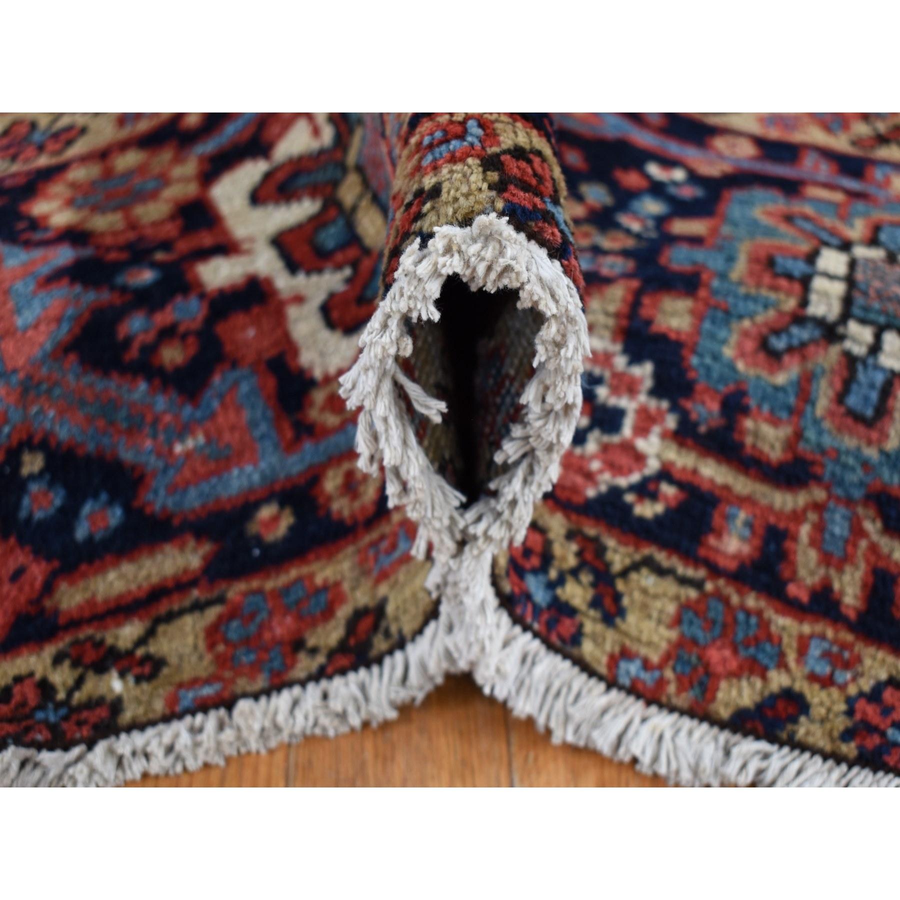 Roter antiker persischer Heriz-Teppich aus reiner Wolle, handgeknüpft (Frühes 20. Jahrhundert) im Angebot