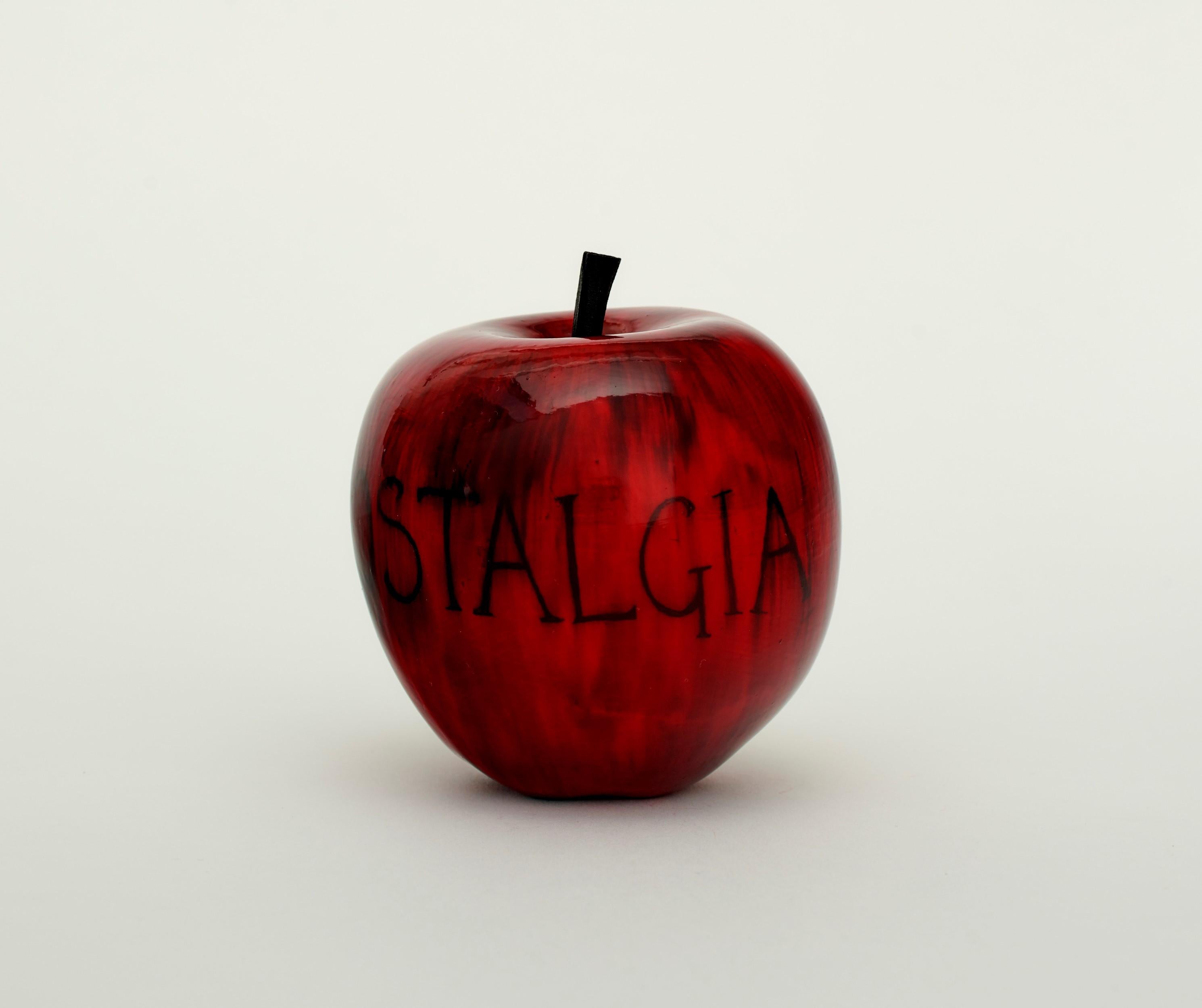 Nostalgia (Apple) - Sculpture by Barnaby Barford