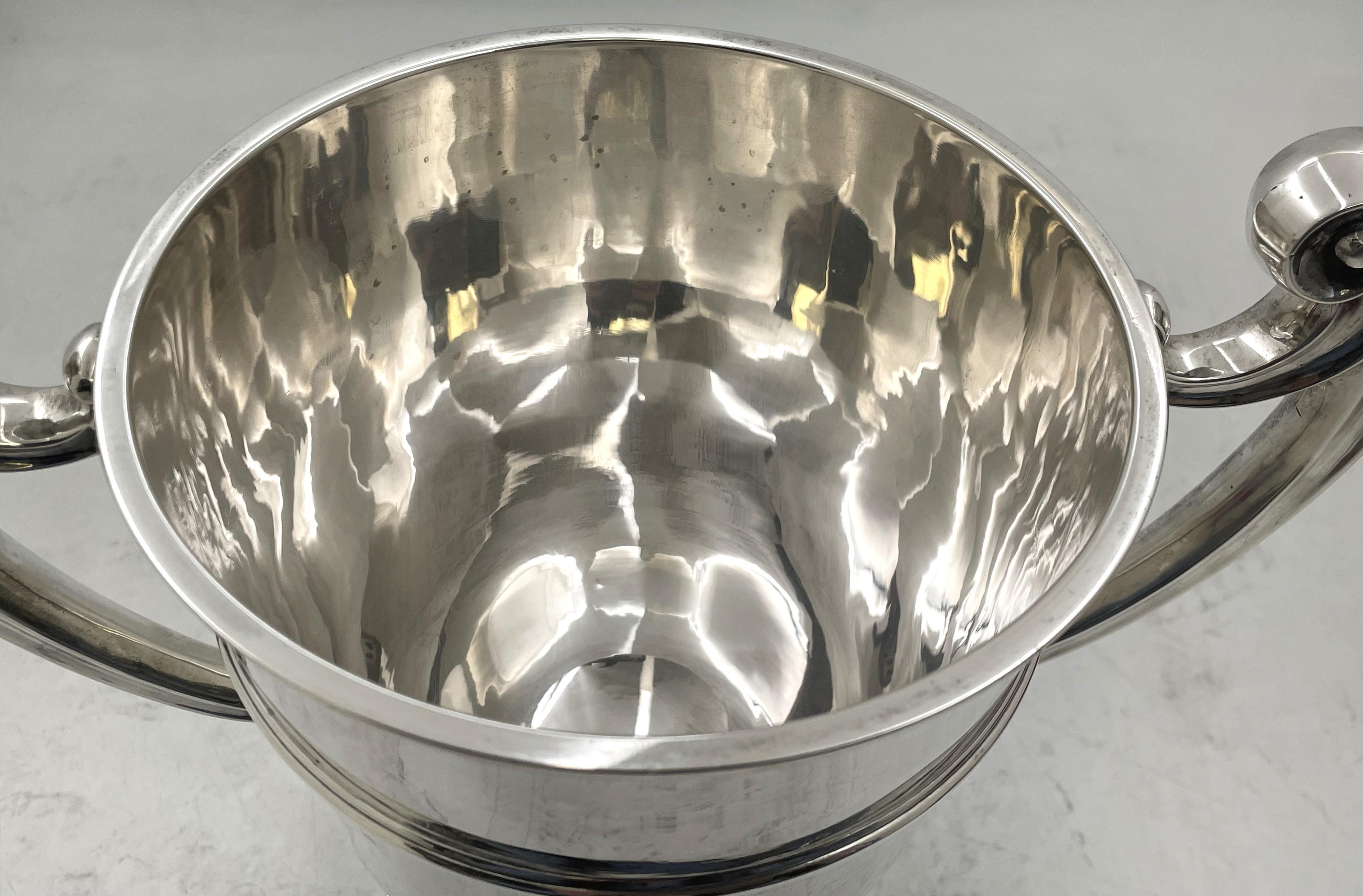 Barnard & Sons Englischer zweiseitiger Weinkühler/Vase aus Sterlingsilber mit zwei Henkeln 1904 im Angebot 2