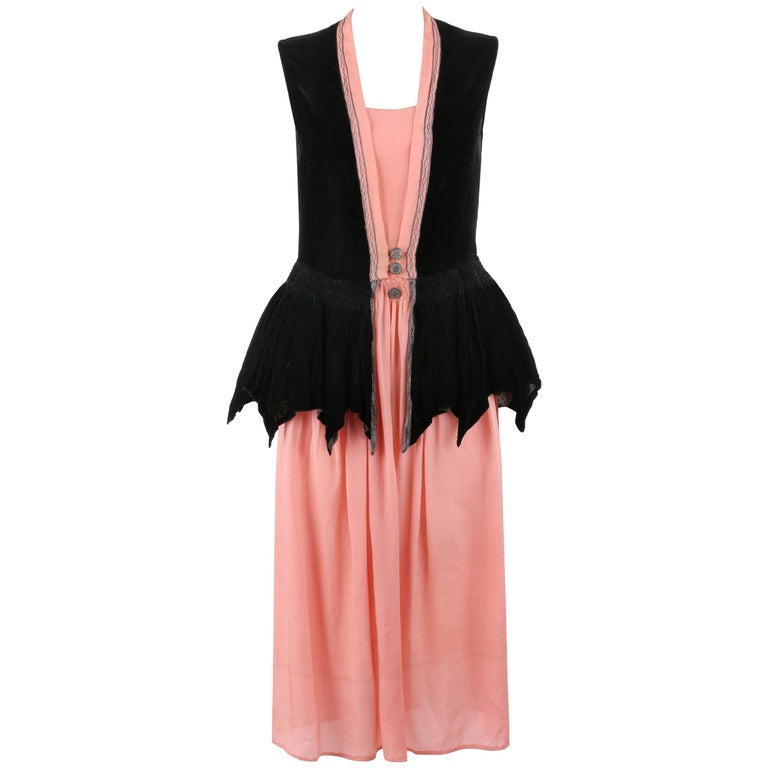 pink and black peplum dress Black & Pink Peplum Stretch Dress Size Small Nwt Office Party
