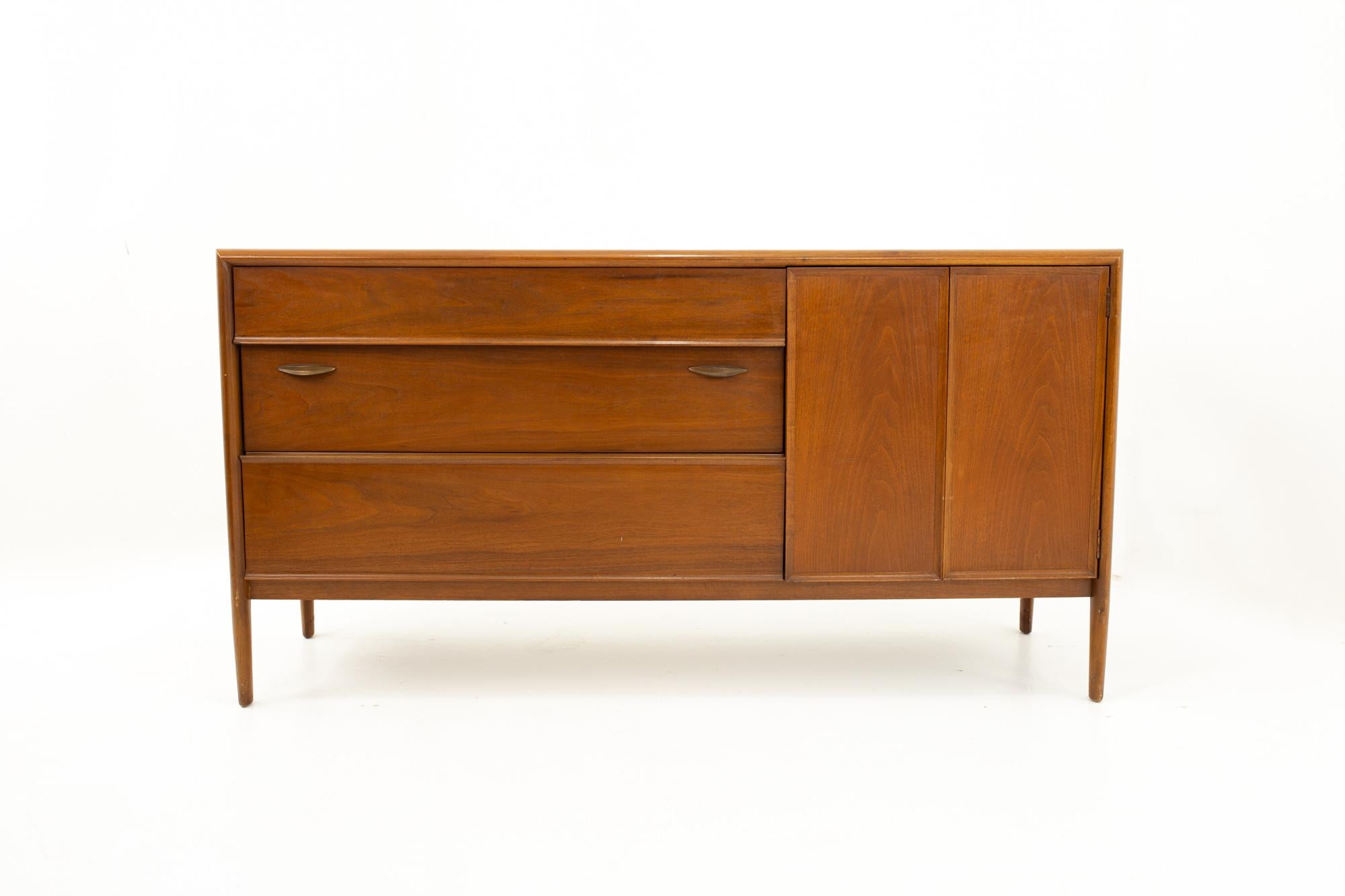 Barney Flagg for Drexel mid century parallel lowboy dresser

Dresser measures: 62 wide x 20 deep x 32 high

All pieces of furniture can be had in what we call restored vintage condition. That means the piece is restored upon purchase so it’s