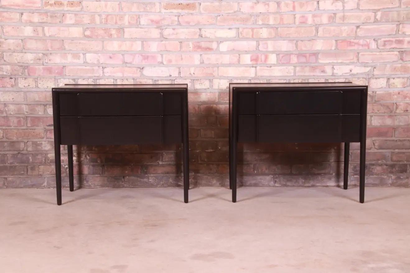 Mid-Century Modern Barney Flagg for Drexel Parallel Black Lacquered Nightstands, Newly Refinished