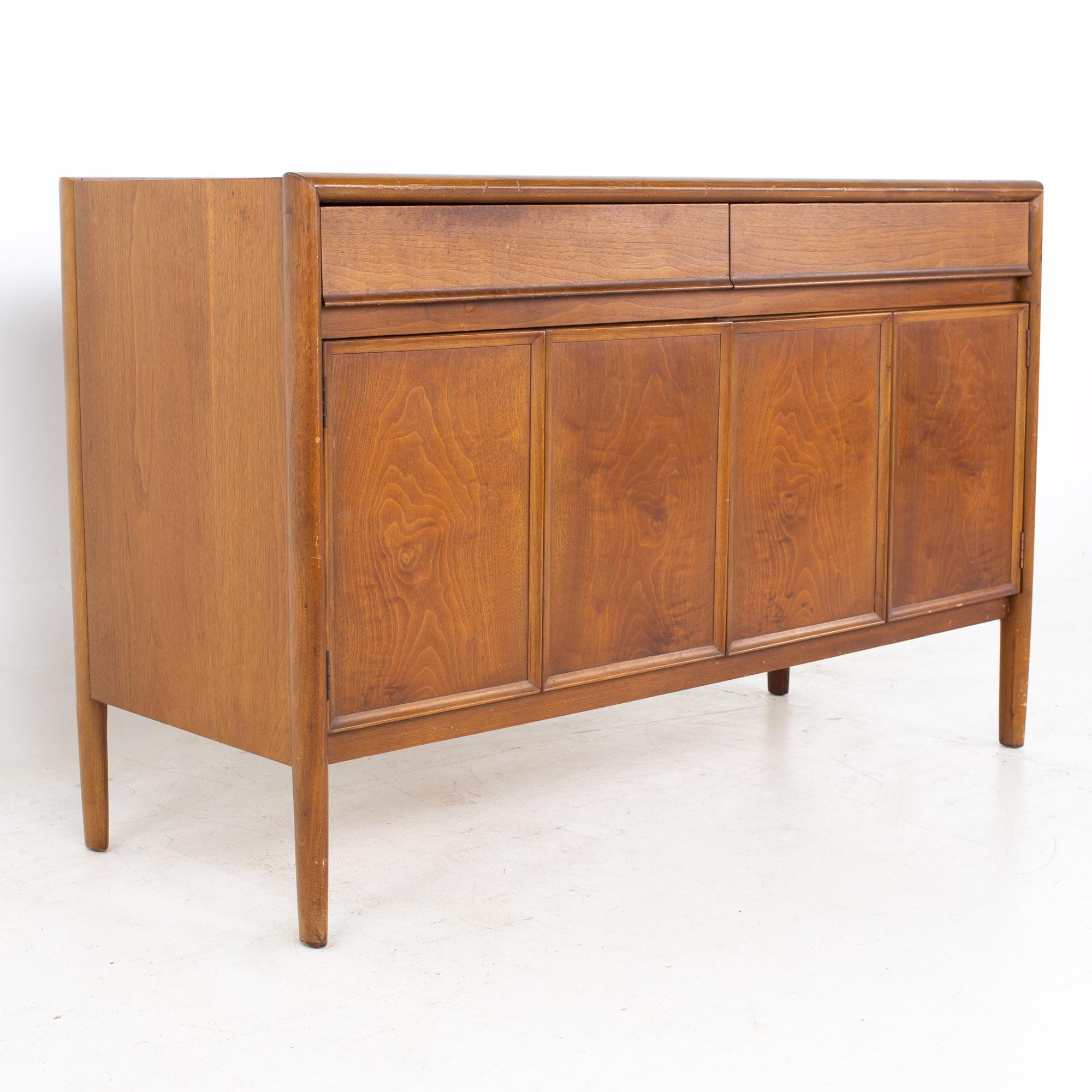 Barney Flagg for Drexel Parallel Mid Century Walnut Sideboard Credenza Buffet an 4