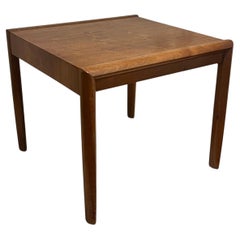 Barney Flagg "Parallele" Table d'appoint de milieu de siècle en noyer par Drexel