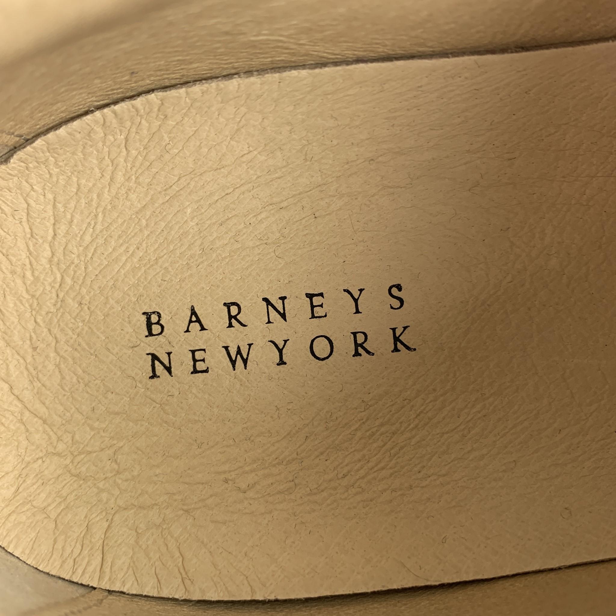BARNEYS NEW YORK Size 8 Orange & Black Textured Leather Low Top Sneakers 3