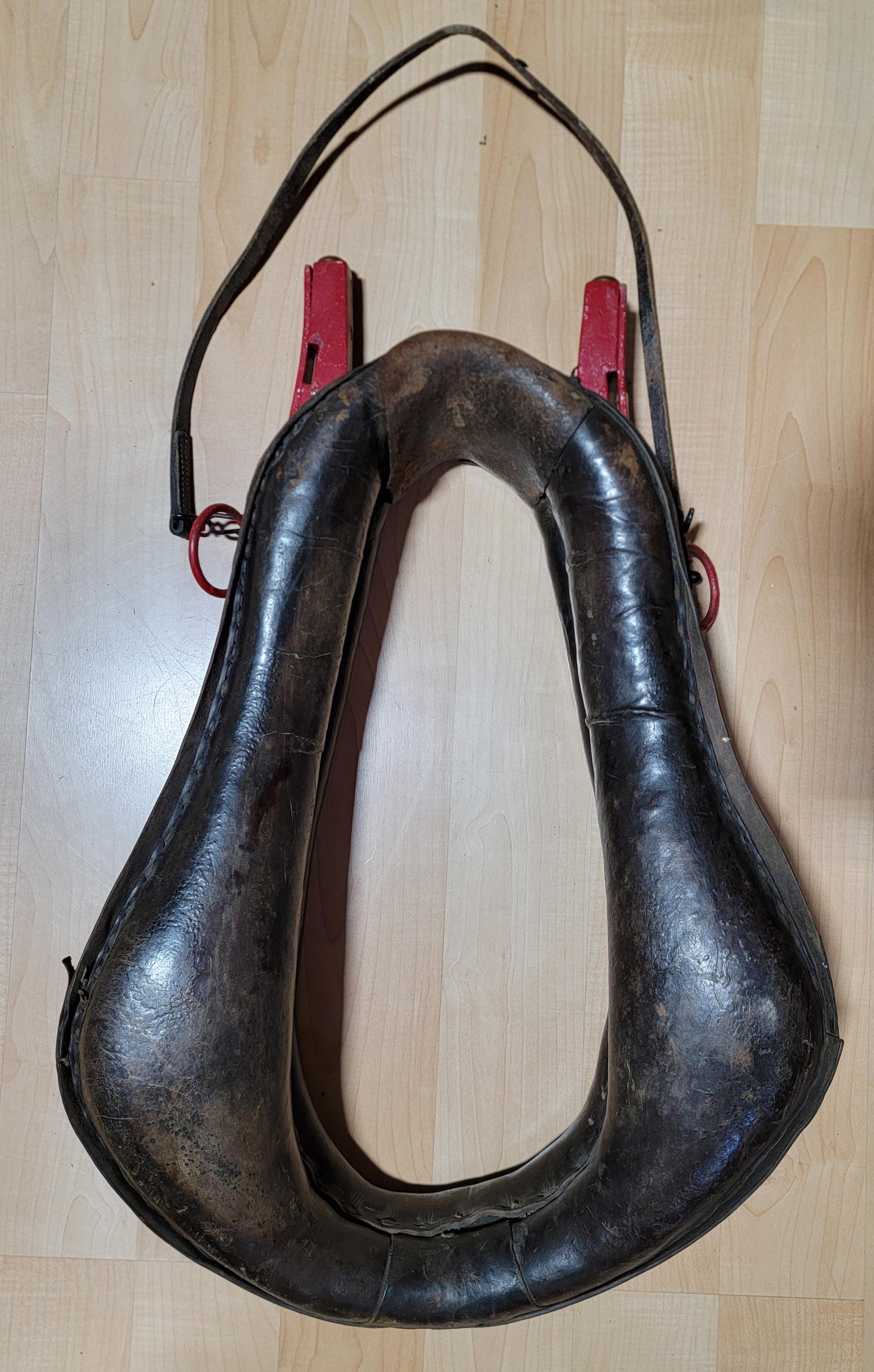 Brass Barnum & Bailey Circus Horse Collar For Sale