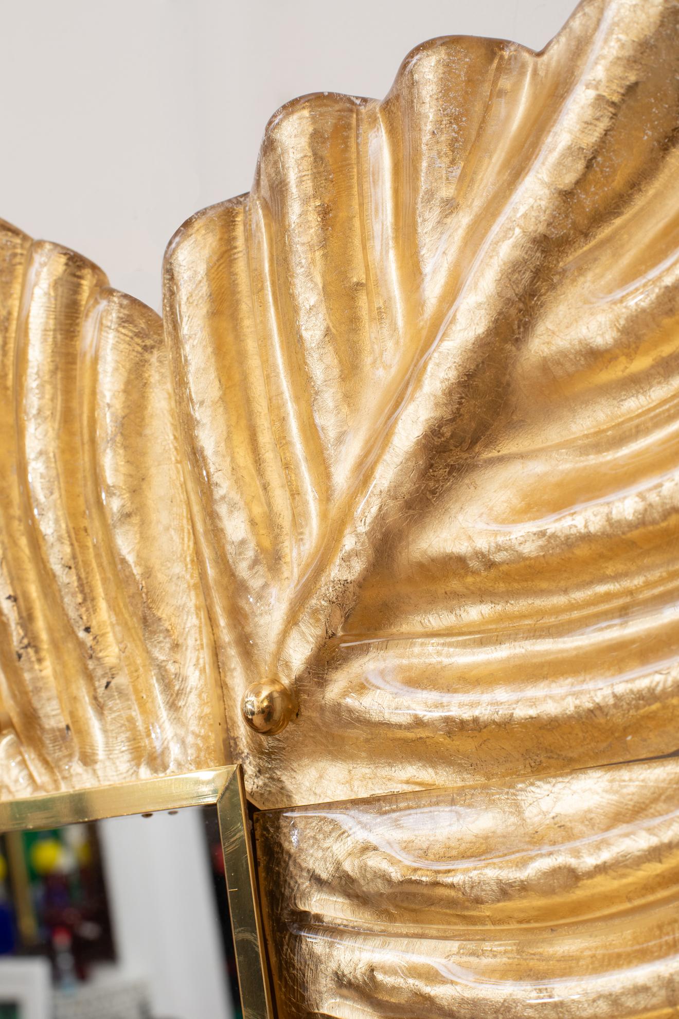 italien Miroir en verre de Murano de style Barocco à feuilles dorées, en stock en vente