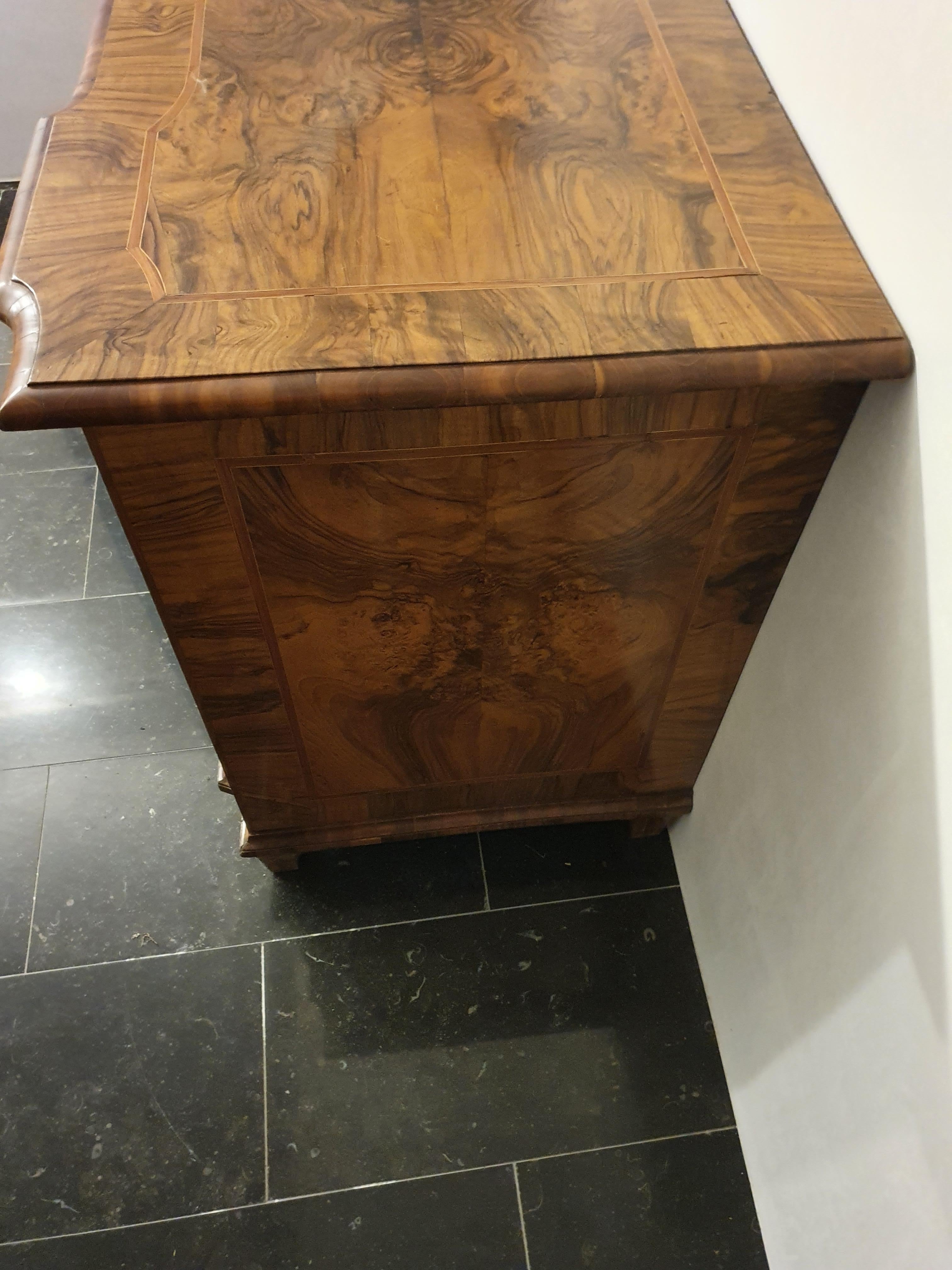Barockkommode 18. Jahrhundert Süddeutschland For Sale 6