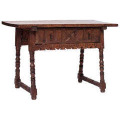 Barok Table, Spain, valnut circa 1650