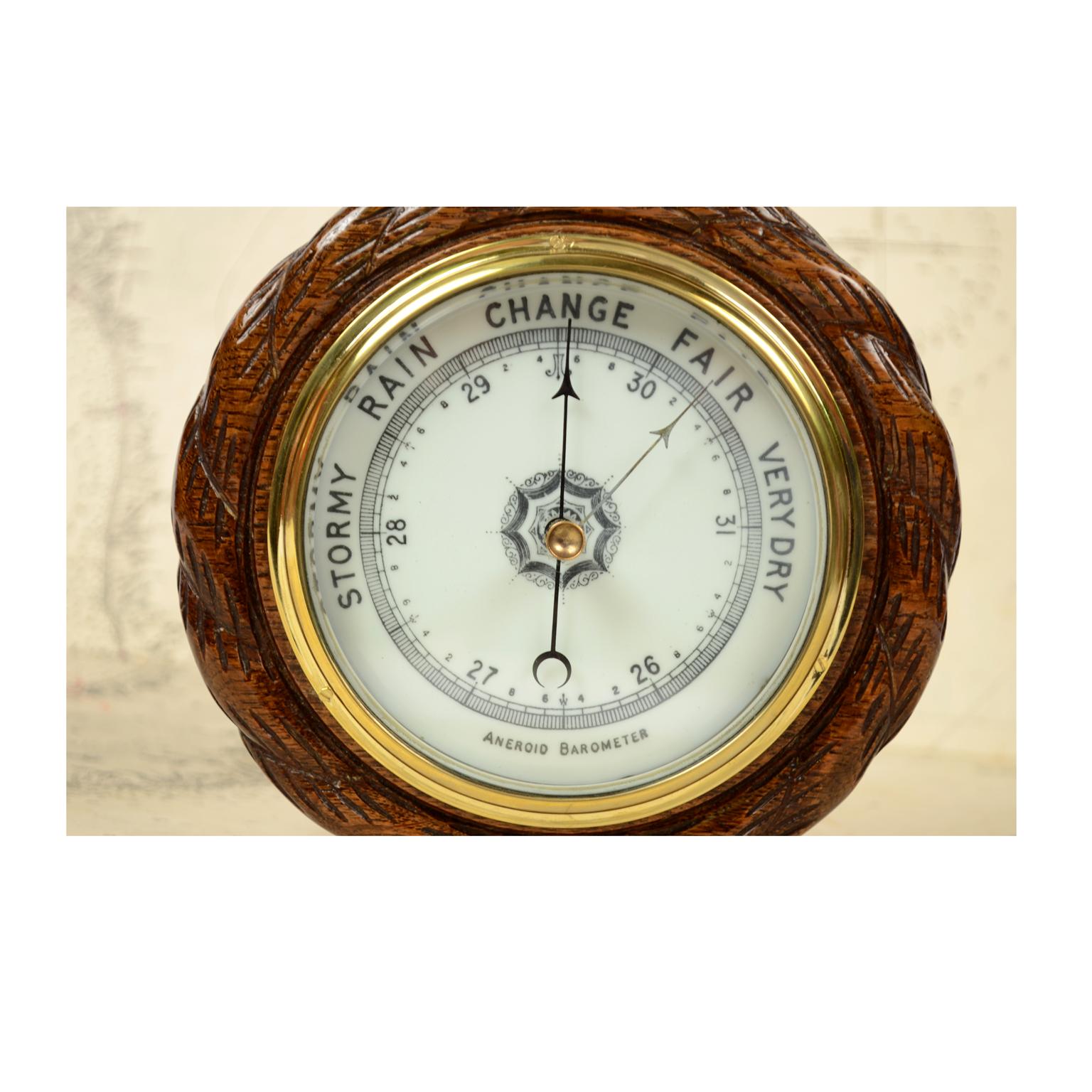 Barometer made in the Late 1800s in Oakwood Carved like a Rope 3