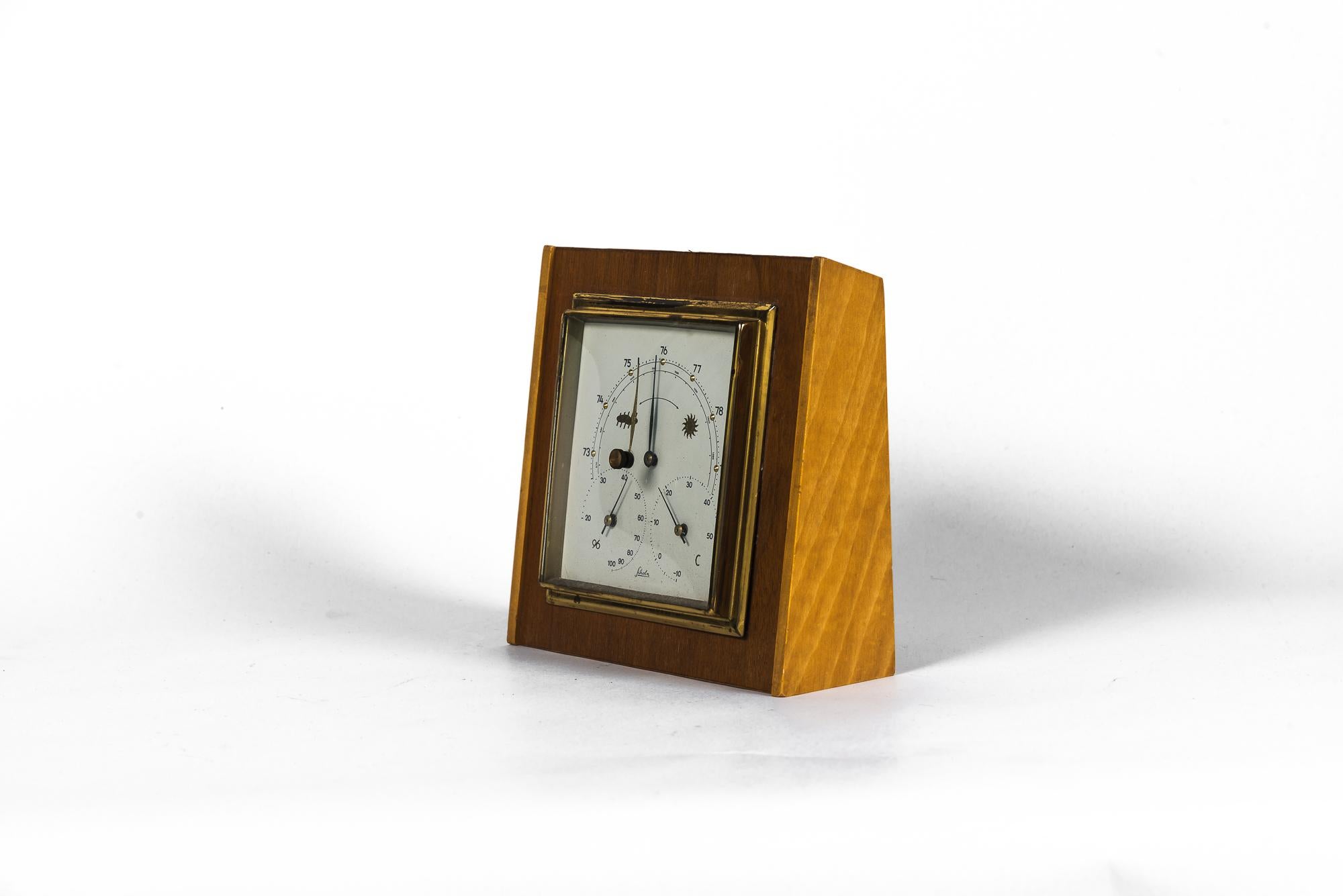 Barometer-Wetterstation Mid-Century Modern, 1960er Jahre
Originalzustand
es funktioniert.