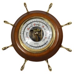 Ruderförmiges Aneroidbarometer mit 8 Messingknöcheln aus den 1950er Jahren