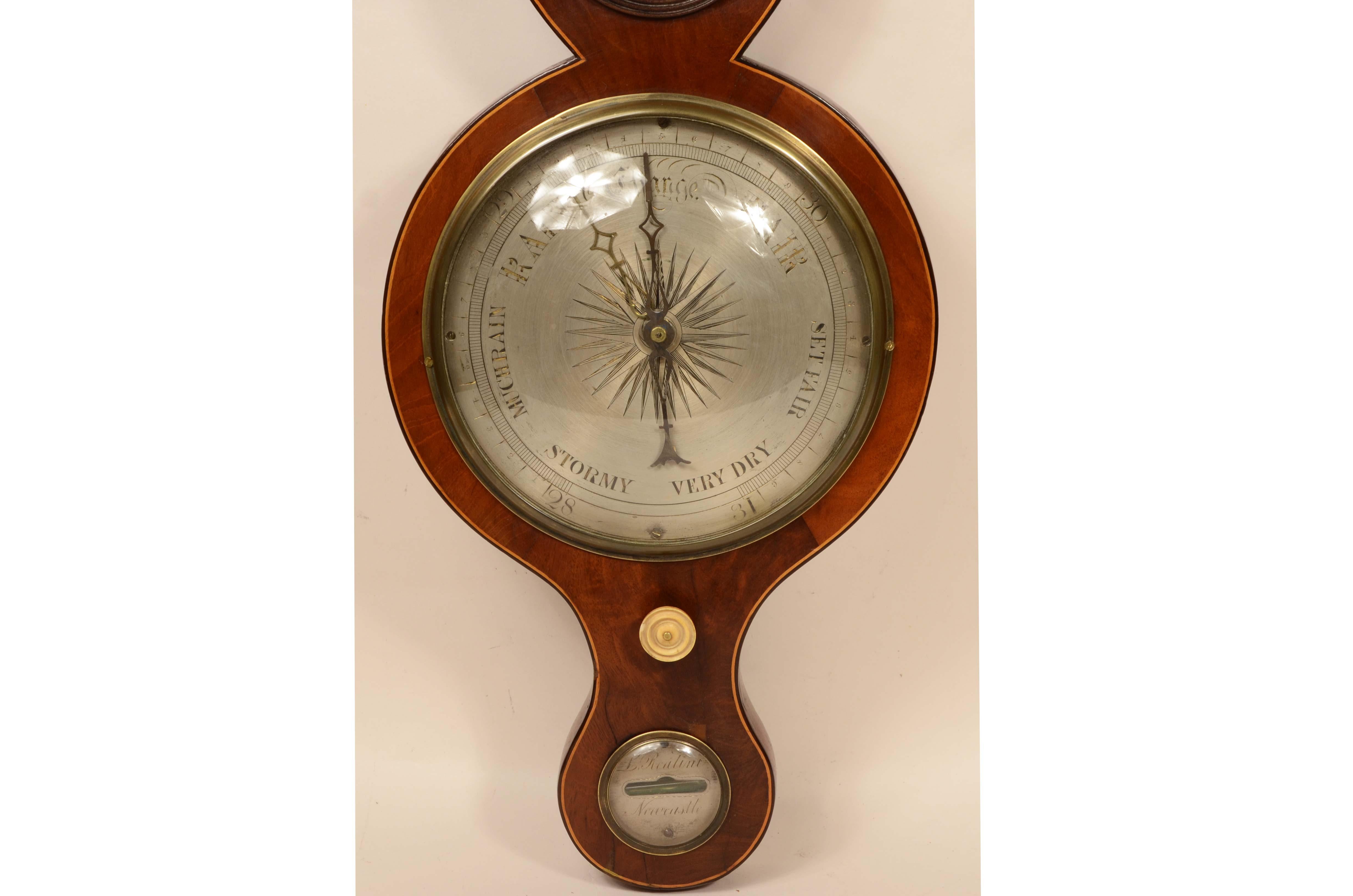 19th Century Baromètre torricellien en acajou signé L. Realini Newcastle 19e siècle. en vente
