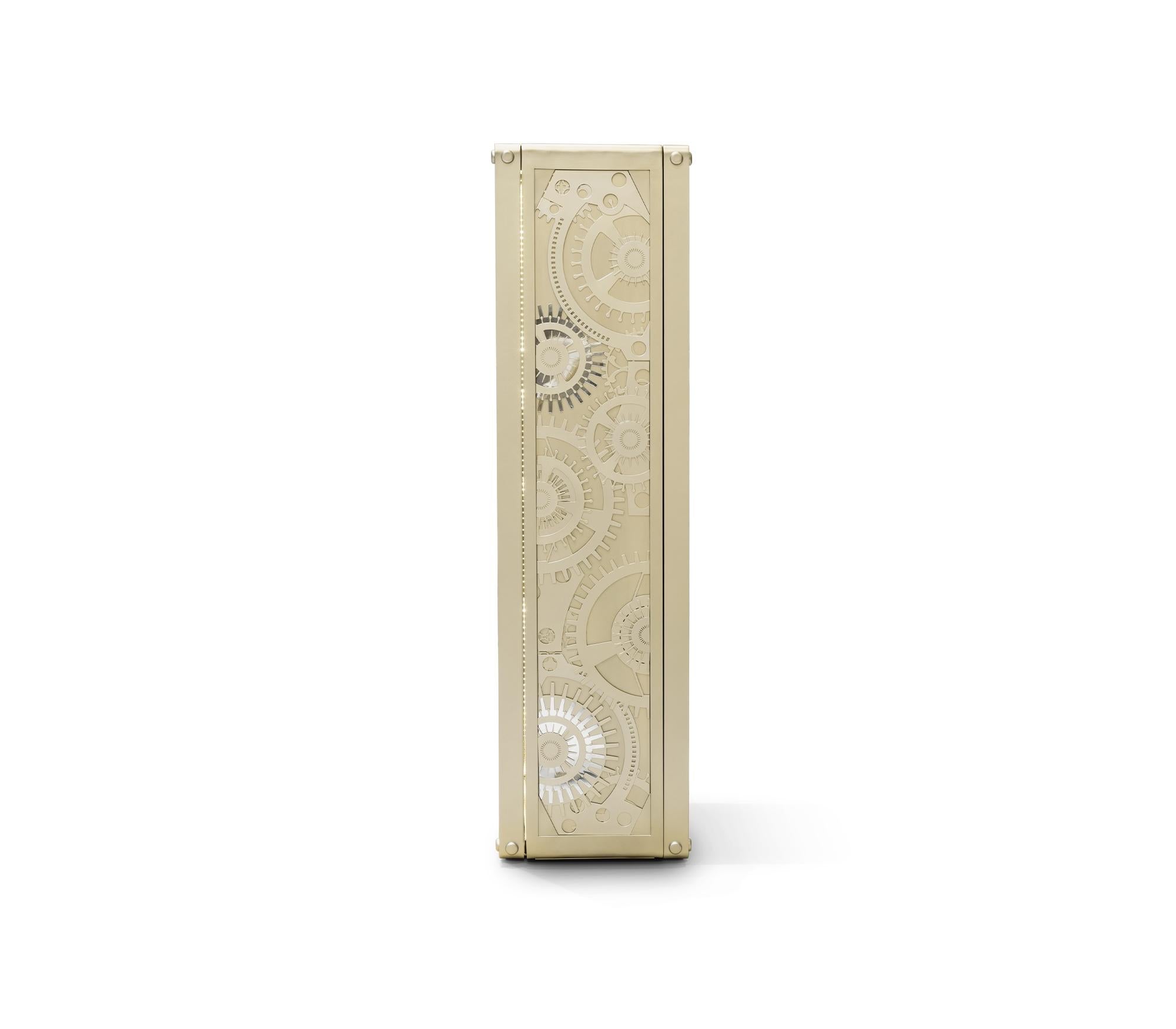 XXI secolo e contemporaneo Cassaforte elettrica di lusso Baron Matte Champagne - Ottone lavorato a mano - Boca Do Lobo in vendita