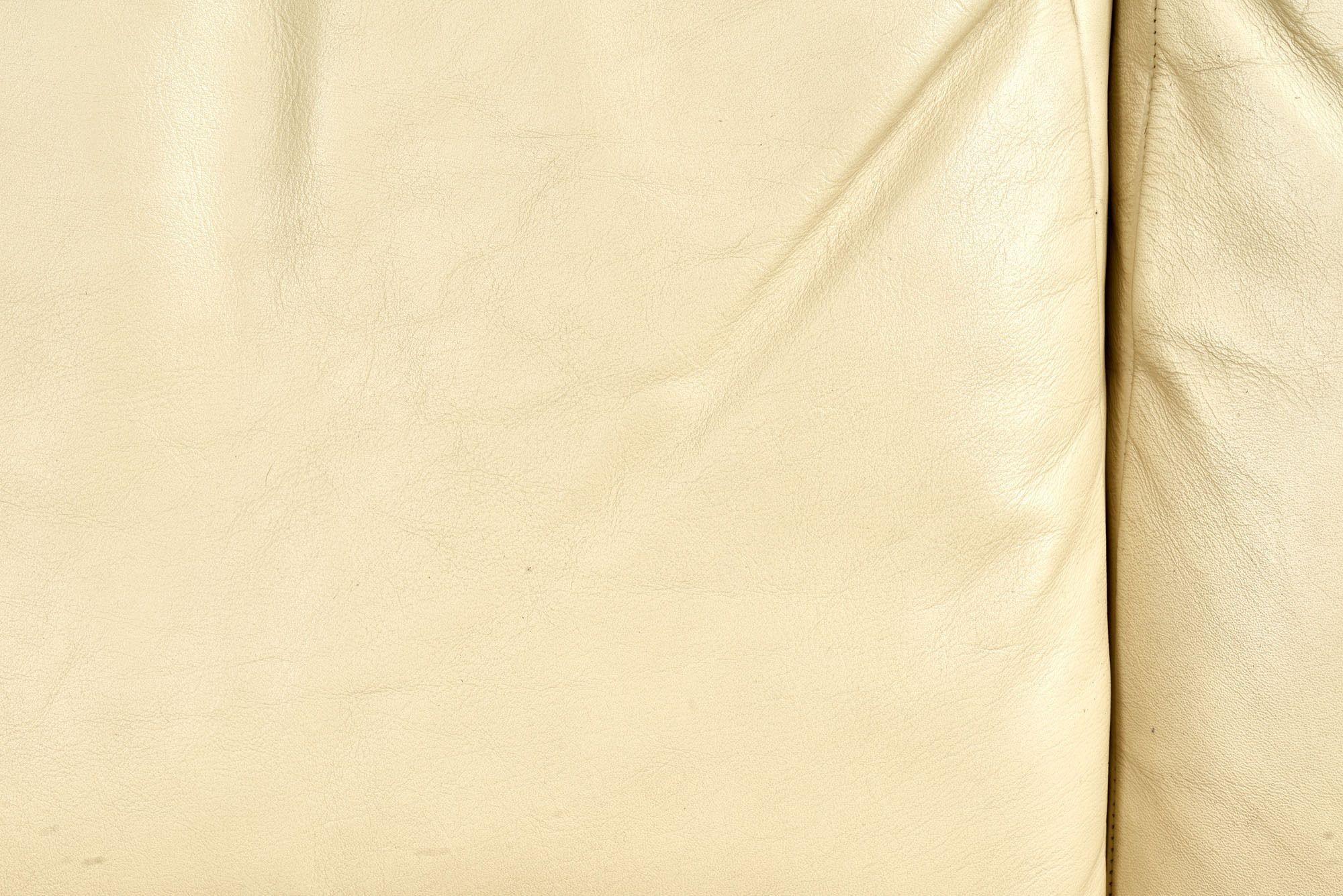 Canapé Baron de Robert Haussmann pour Stendig, cuir crème, 1970 en vente 5