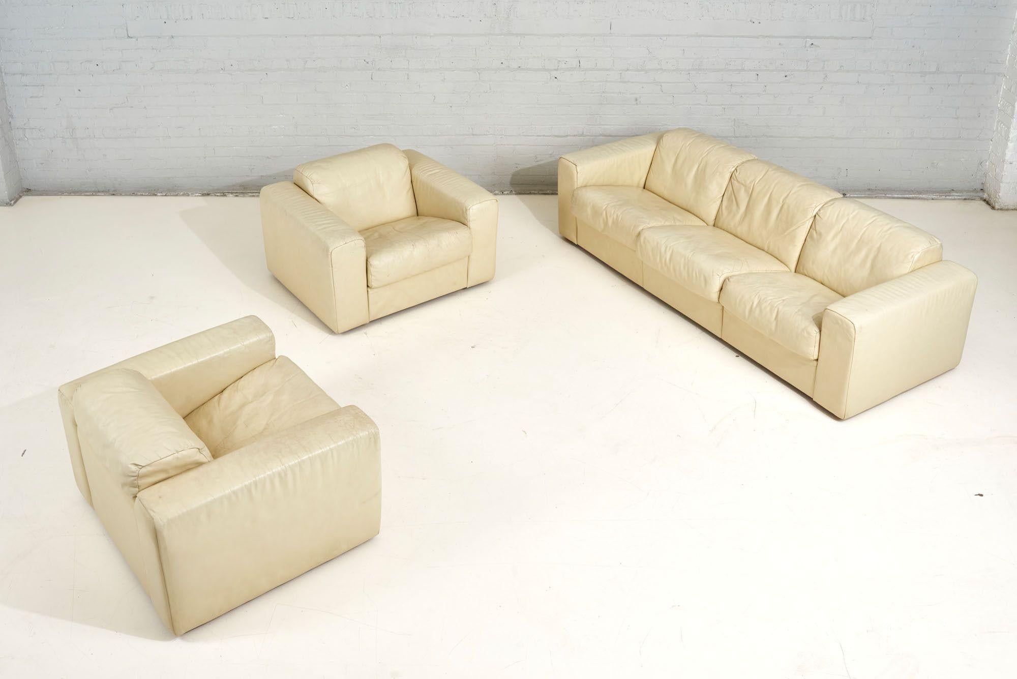 Baron Sofa by Robert Haussmann for Stendig, Cream Leather, 1970 For Sale 9