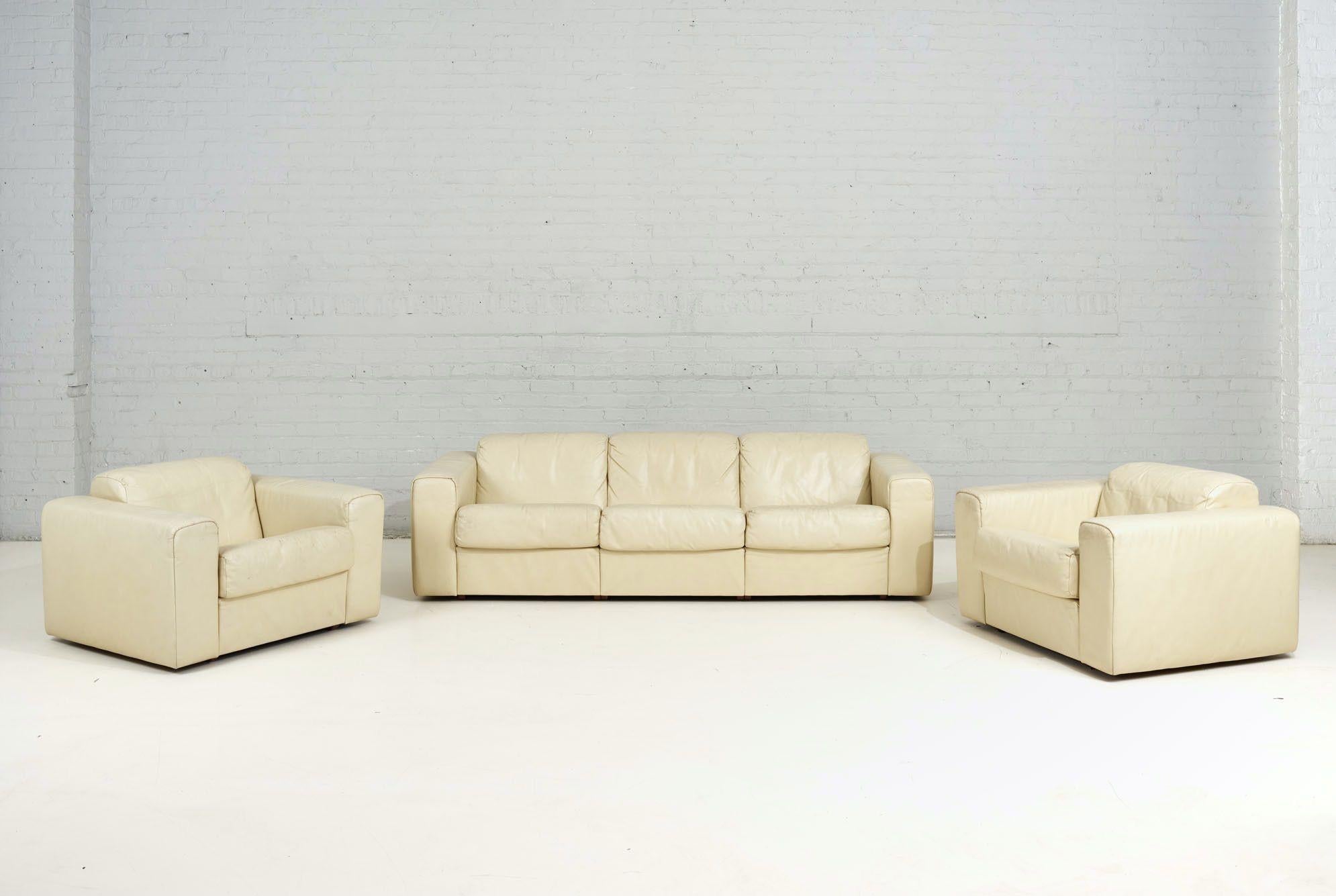 Baron Sofa by Robert Haussmann for Stendig, Cream Leather, 1970 For Sale 10