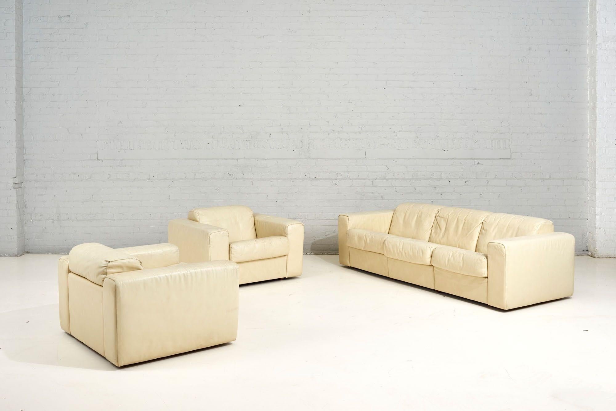 Divano Baron di Robert Haussmann & Haussmann per Stendig, pelle color crema, 1970 in vendita 12