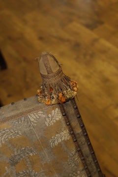 Baronial Hall X-Framed Chair