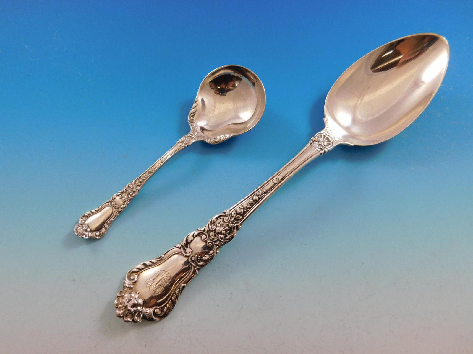 Americano Set di posate in argento Sterling Baronial Old by Gorham Servizio 120 pezzi Lion Dinner in vendita