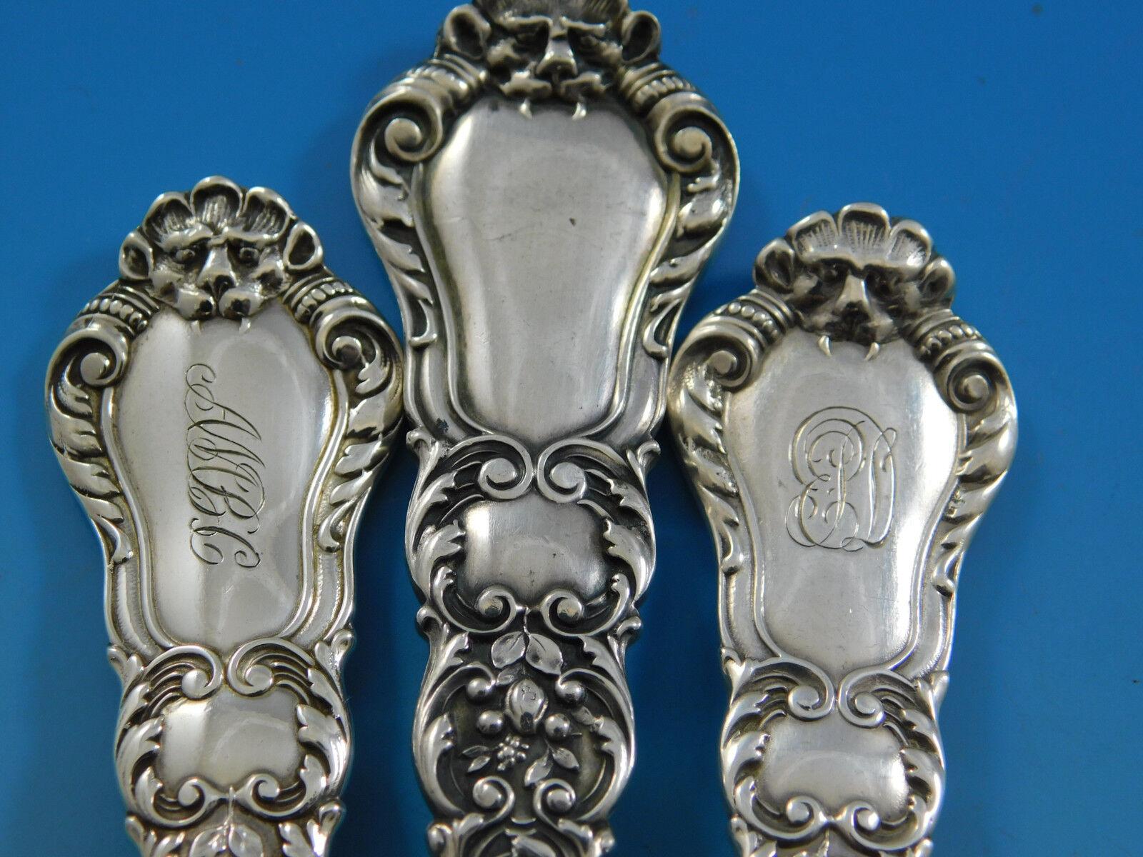 Argento 925 Set di posate in argento sterling Baronial Old by Gorham Servizio da 120 pezzi Lion Dinner in vendita