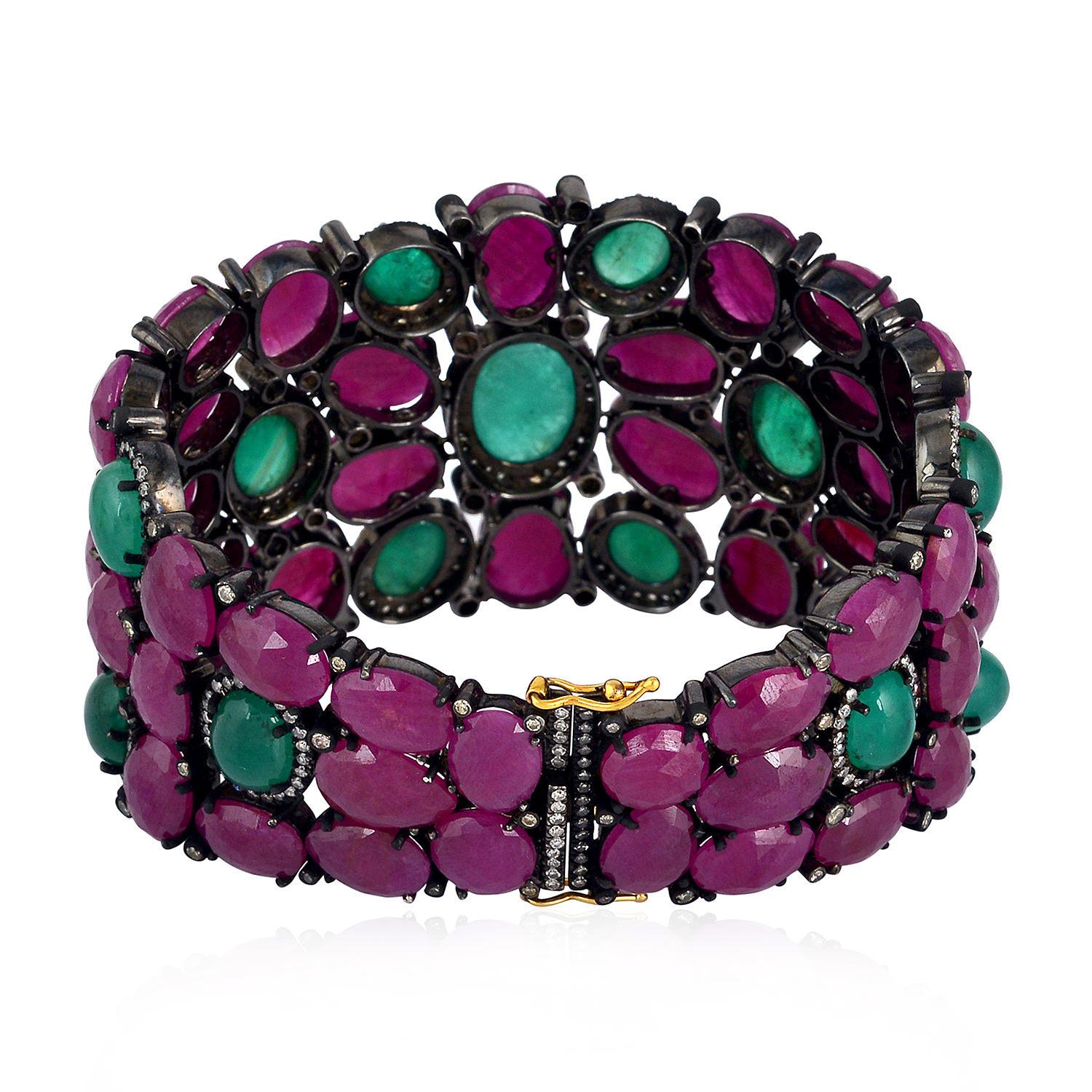 Cabochon Baroque 139 Carats Natural Ruby Emerald & Diamond Bracelet 18k Gold & Silver For Sale