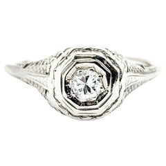 Antique 18k Antique .20ct Diamond Ring