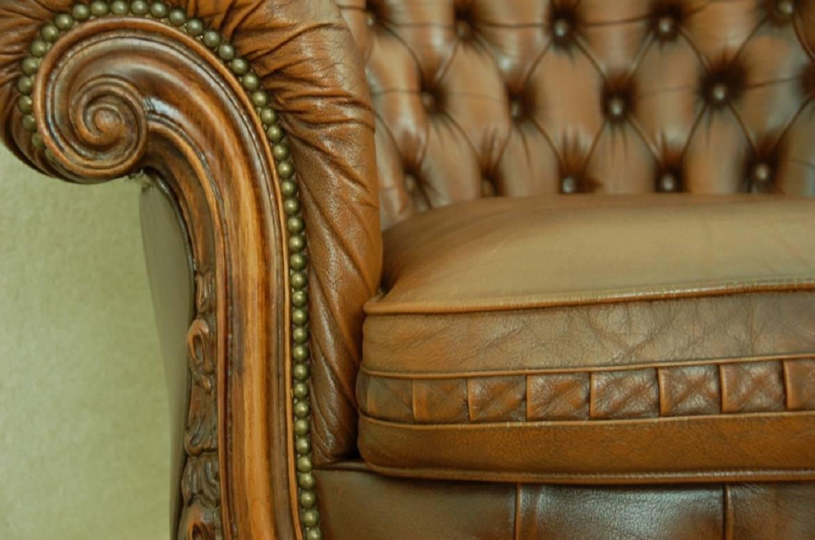 British Baroque 20th Century Chesterfield Special Rare to Find For Sale