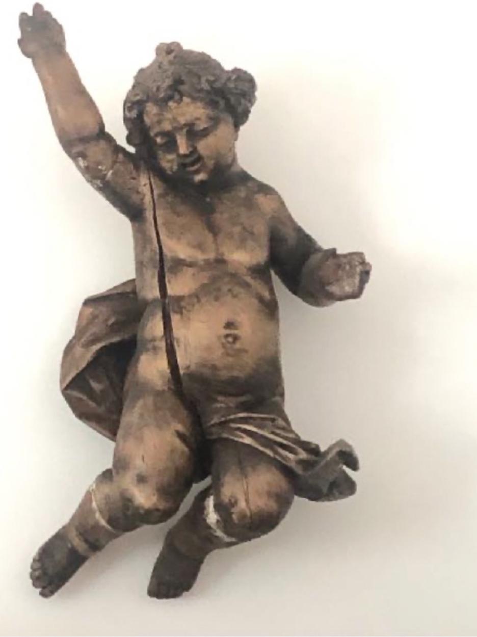We offer for sale a baroque angel from the 18th century - a sculpture in wood. We're judging the visual condition to be very good.

 