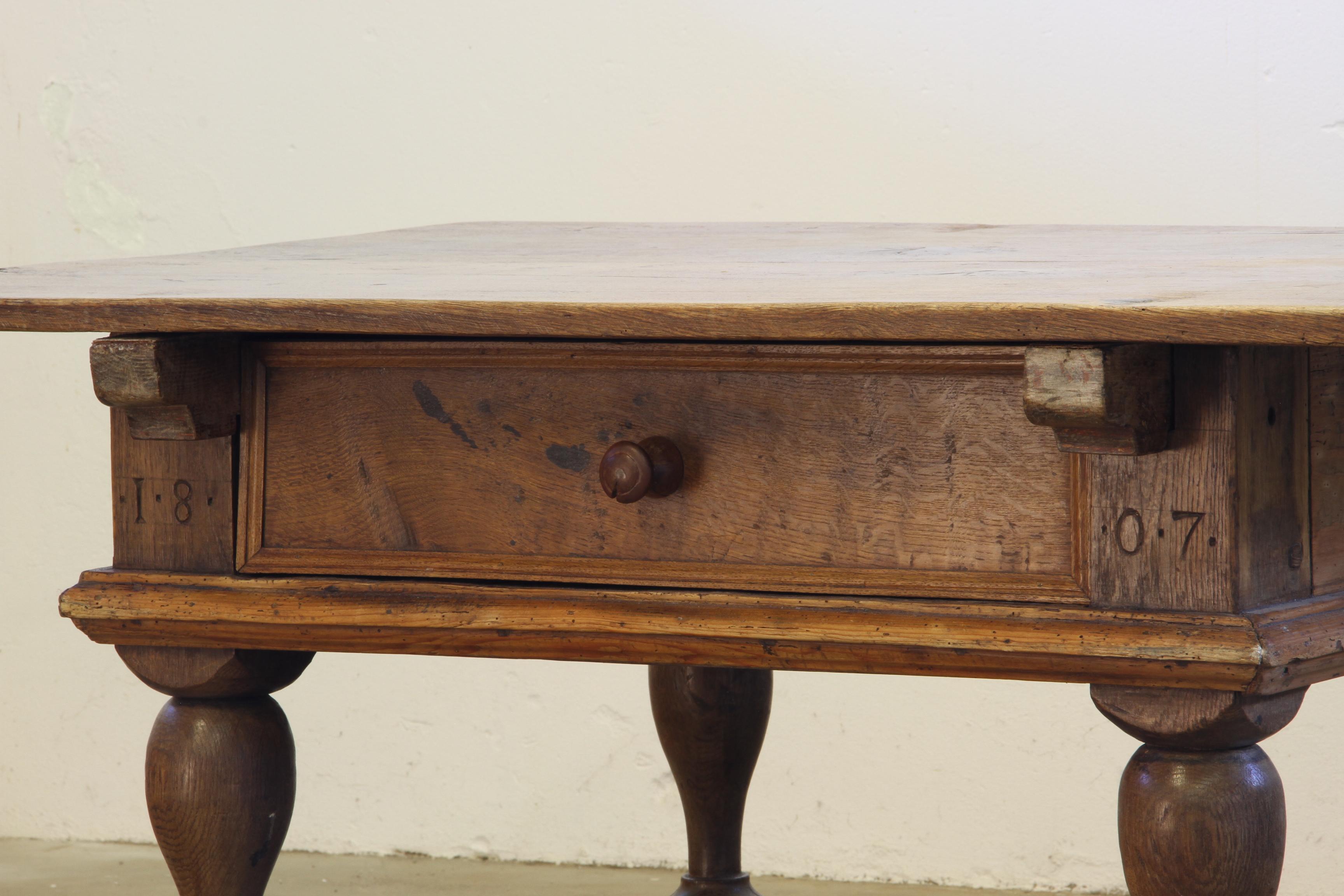 Baroque Antique Nordic Provincial Oak Table 1800s Rustic Farmhouse, Rich Patina In Good Condition For Sale In Store Heddinge, DK