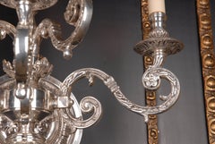 Aplique barroco en plata galvanizada estilo Luis XIV antiguo