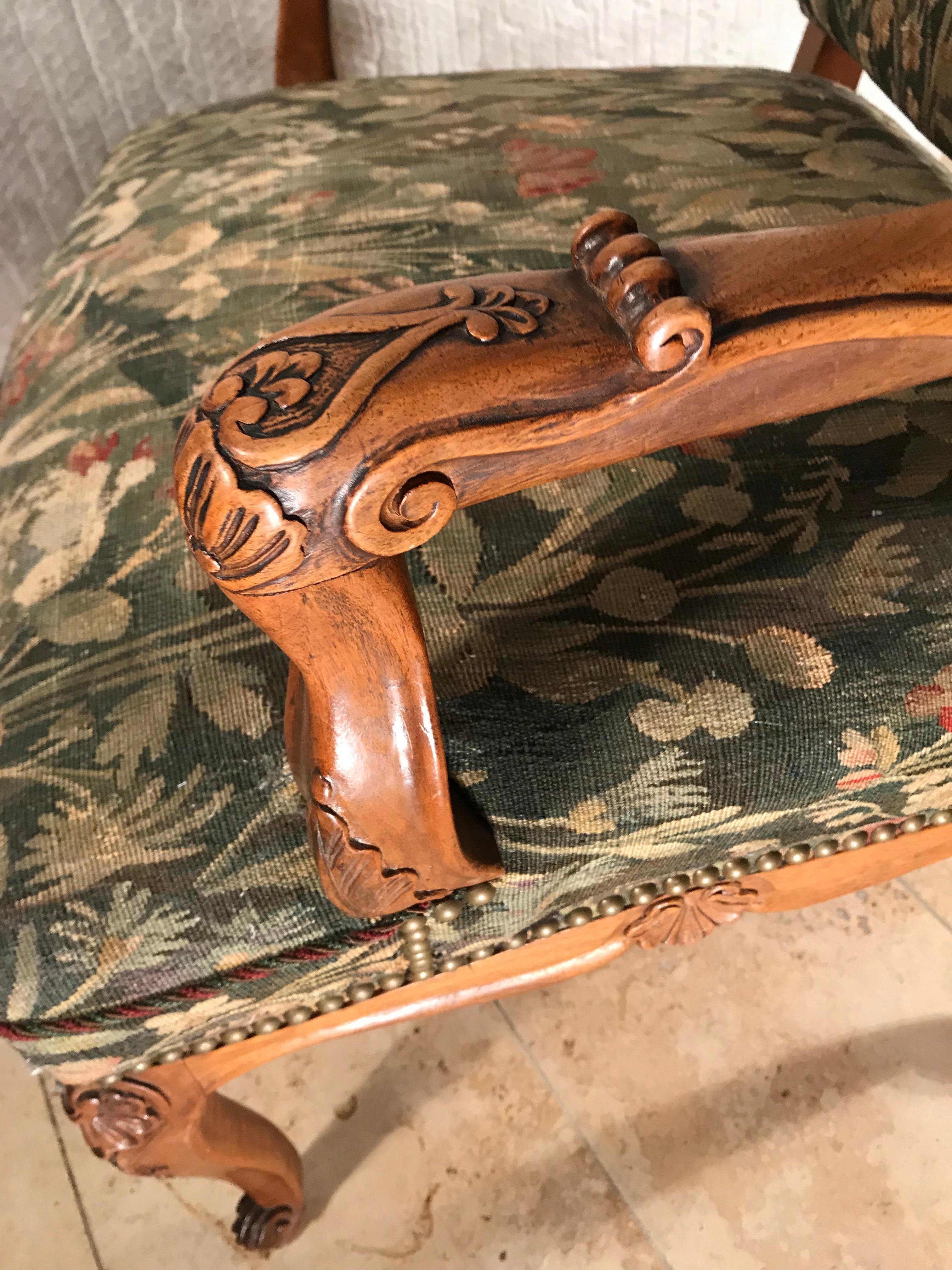 Baroque Armchair, South Germany 19th century, walnut finely carved. Covered with a beautiful gobelin. In good condition. The armchair chair will be shipped from Germany. Shipping costs to Boston are included.