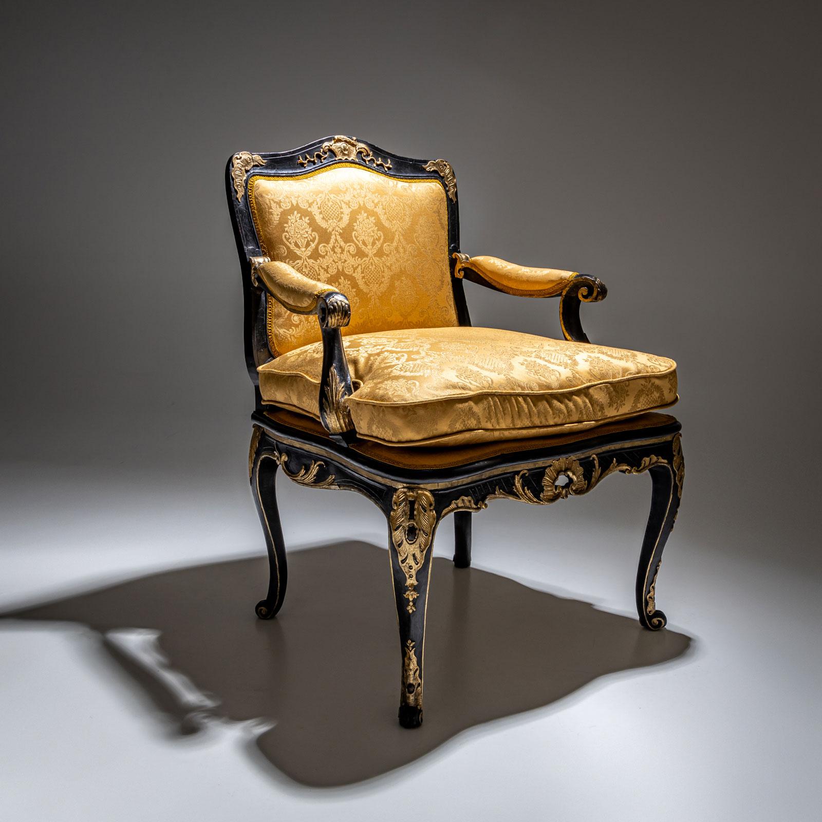 Sillones barrocos, mediados del siglo XVIII en venta 5