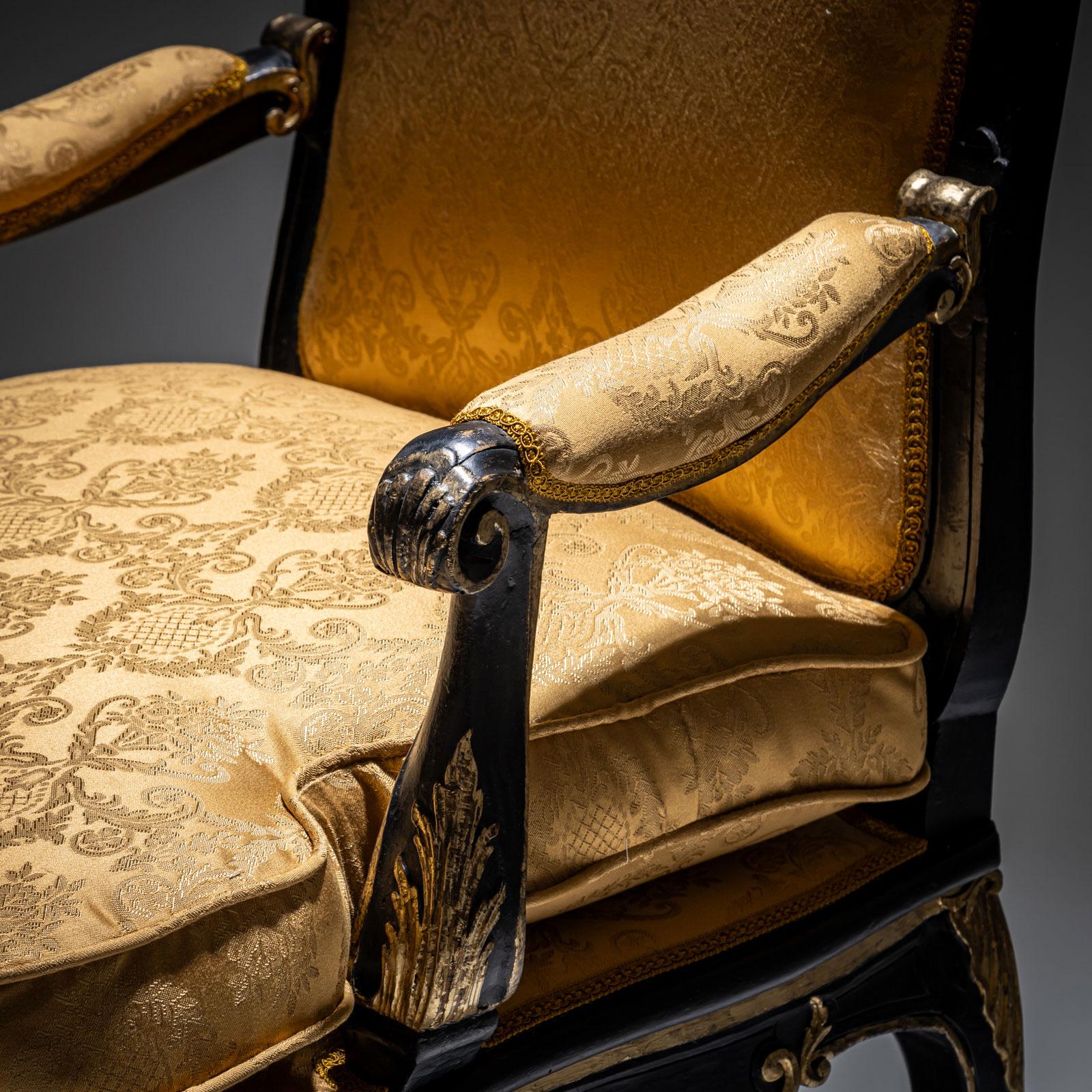 Sillones barrocos, mediados del siglo XVIII en venta 8