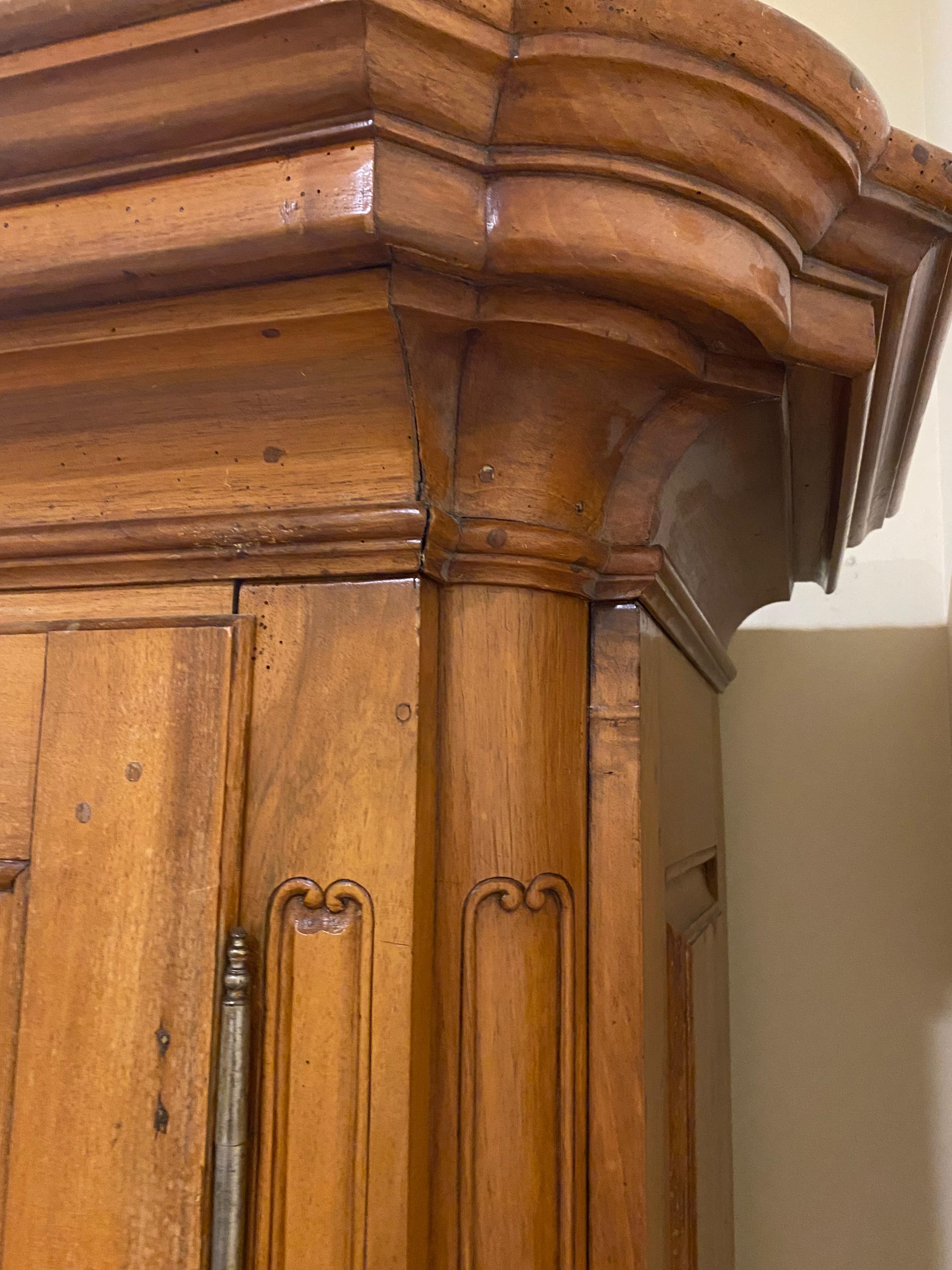 Baroque Armoire, South Germany 1750, Walnut For Sale 5