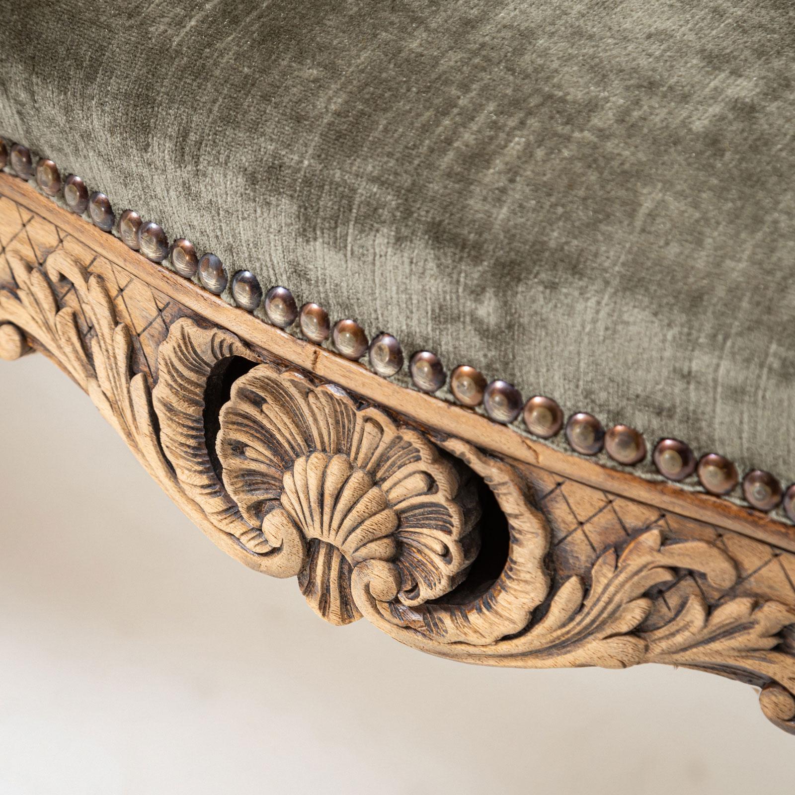 Banc baroque avec tapisserie en velours vert, 18ème siècle Bon état - En vente à Greding, DE