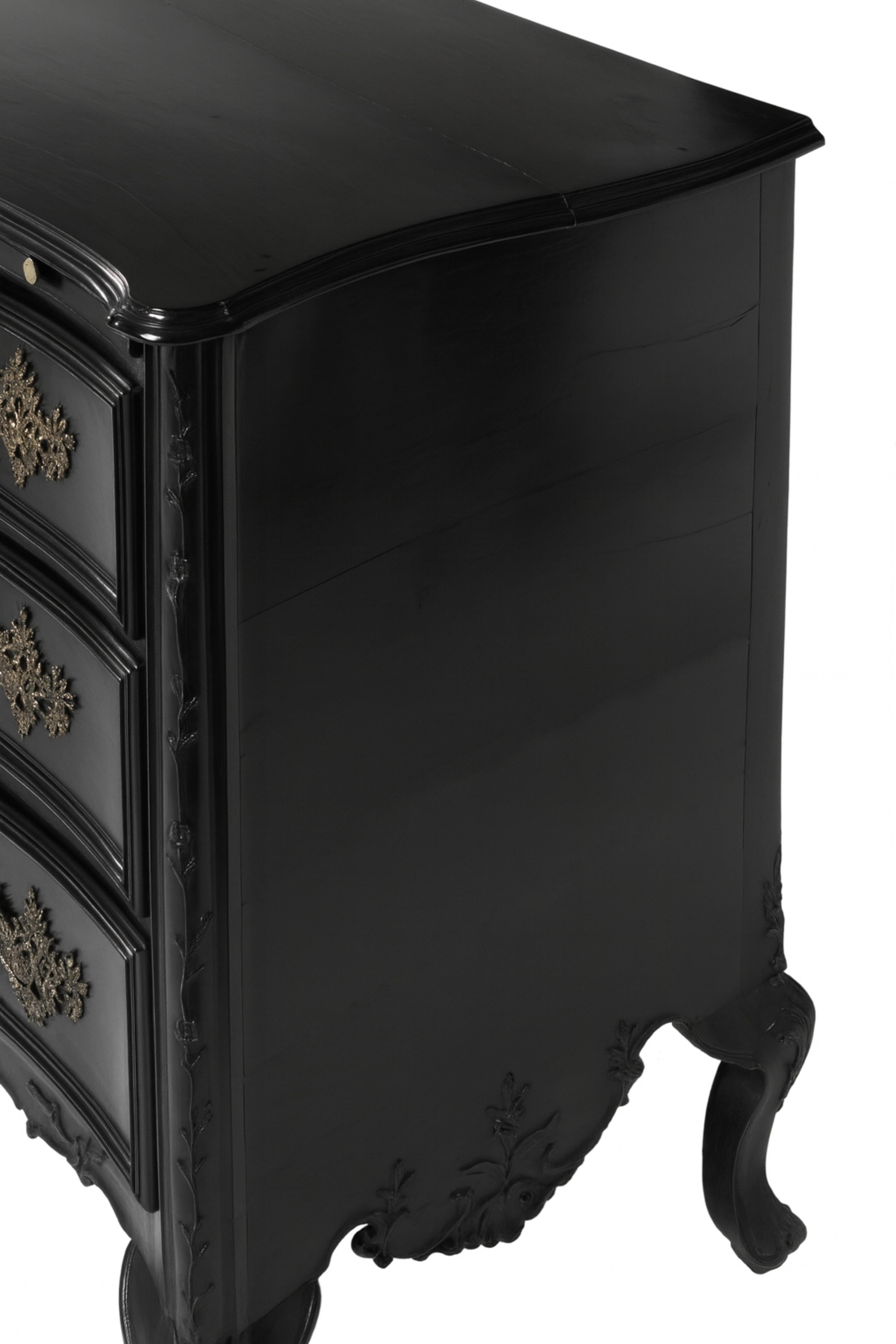 Ottone Cassettiera barocca in lacca nera, XIX secolo in vendita