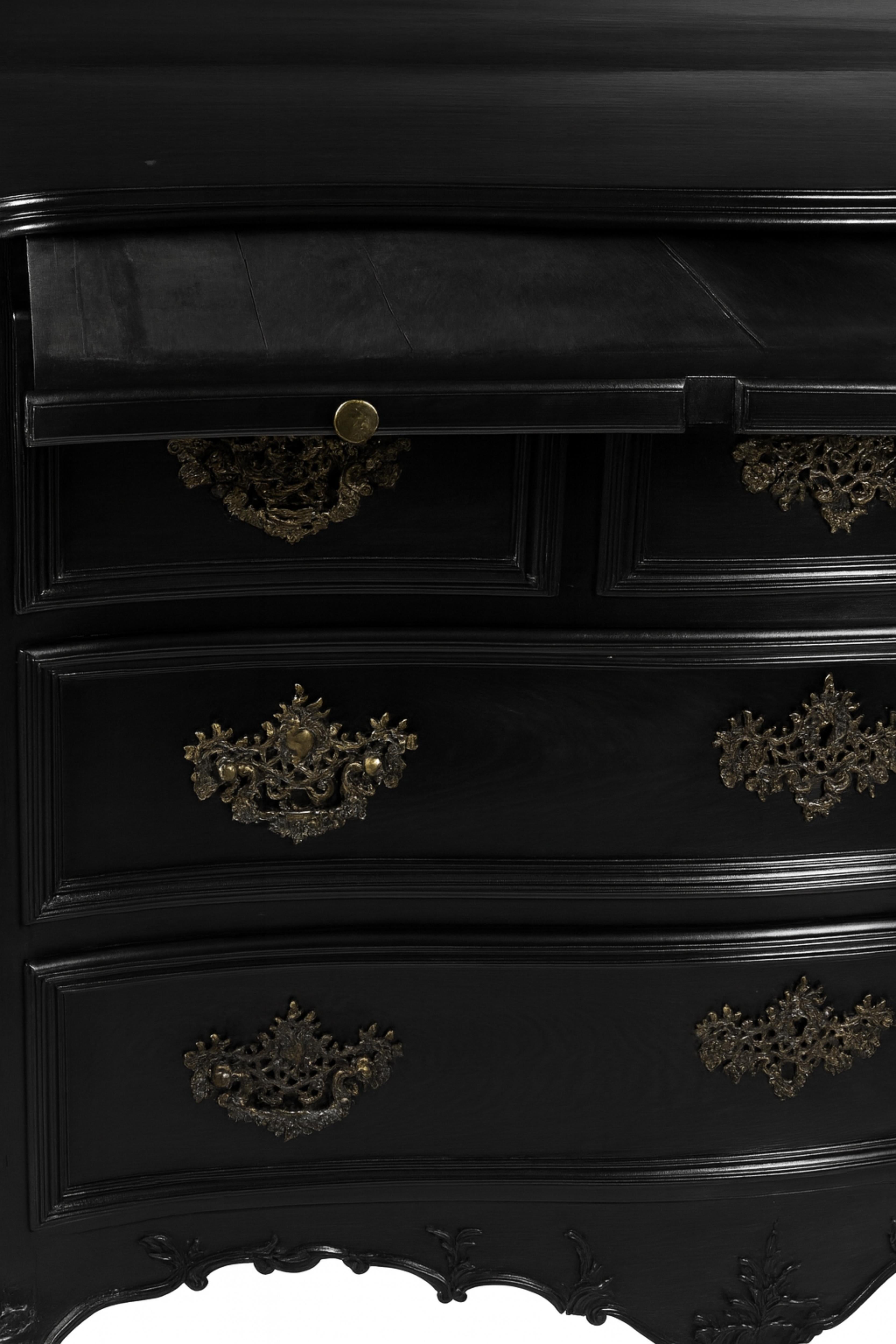 Cassettiera barocca in lacca nera, XIX secolo in vendita 1