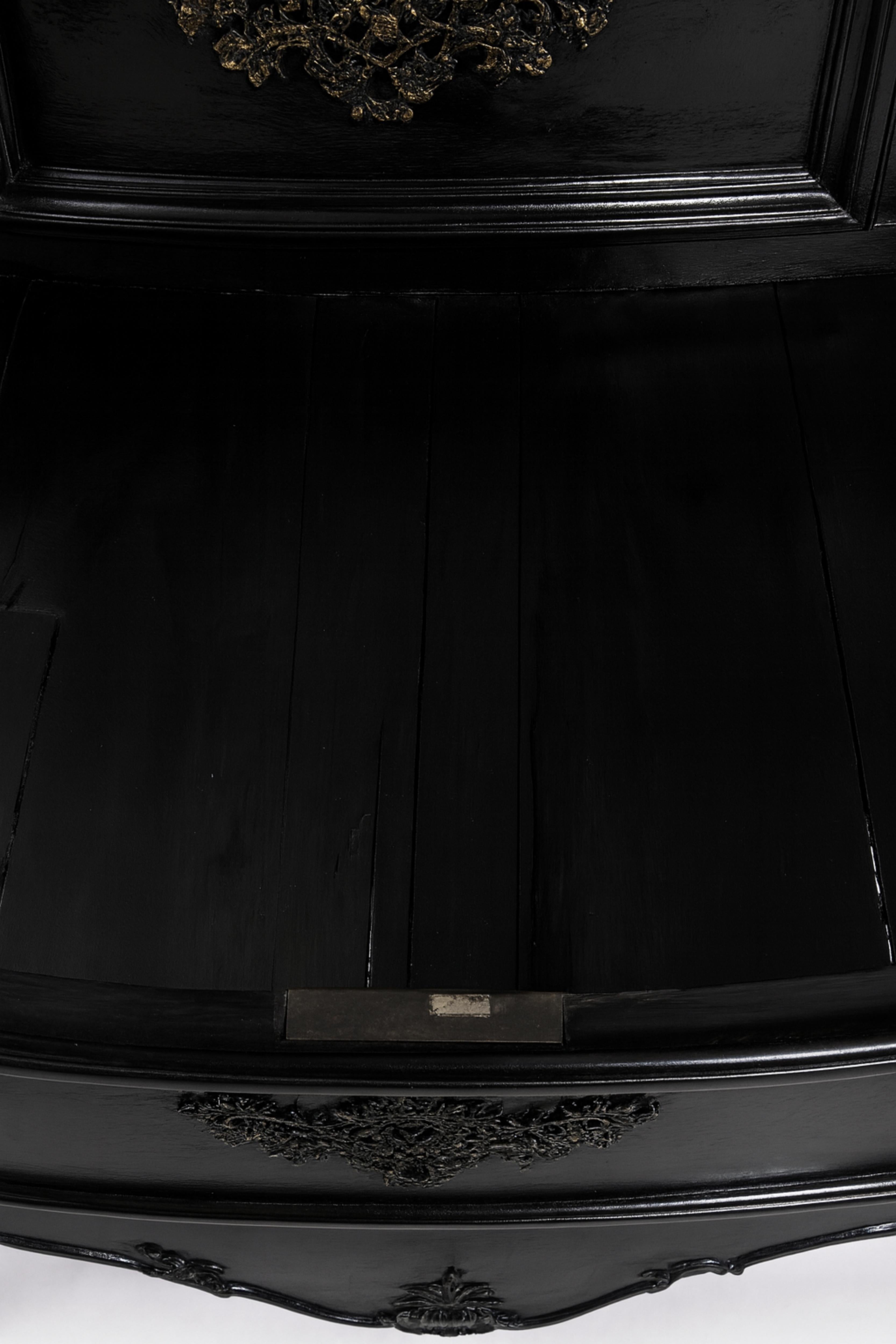 Cassettiera barocca in lacca nera, XIX secolo in vendita 3
