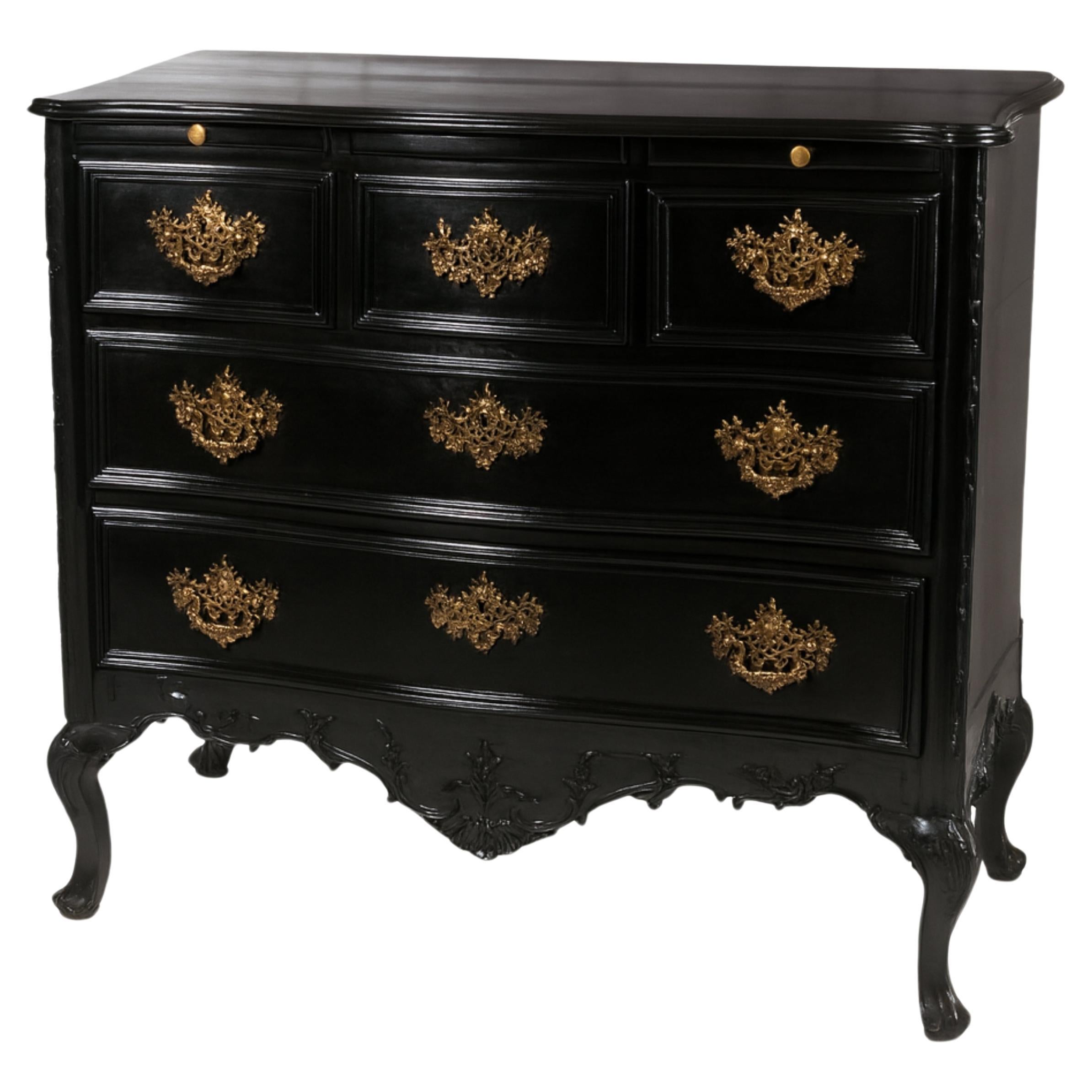 Baroque Black Lacquer Chest Of Drawers, 19th Century