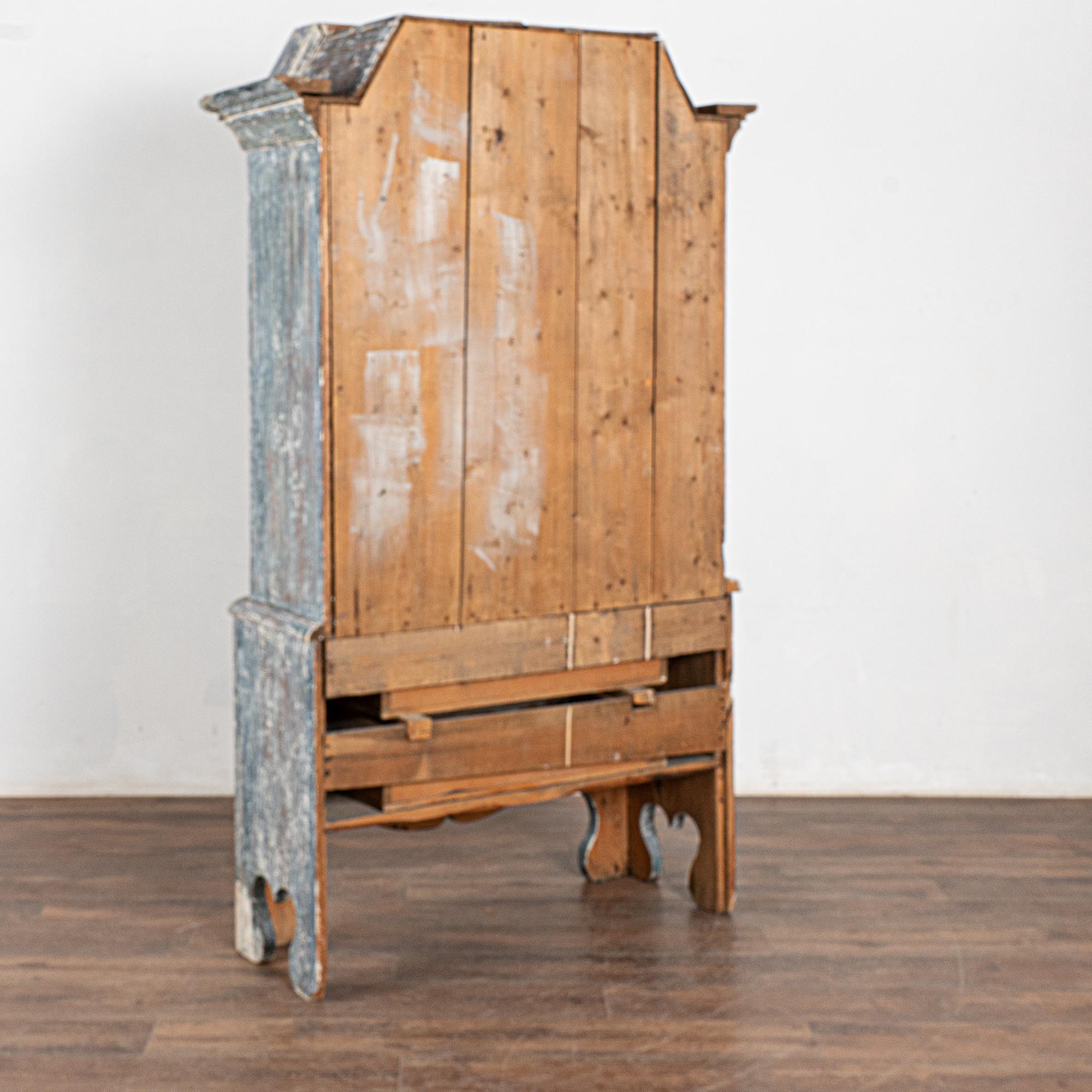 Baroque Blue Painted Pine Cabinet, Sweden circa 1820-40 For Sale 5