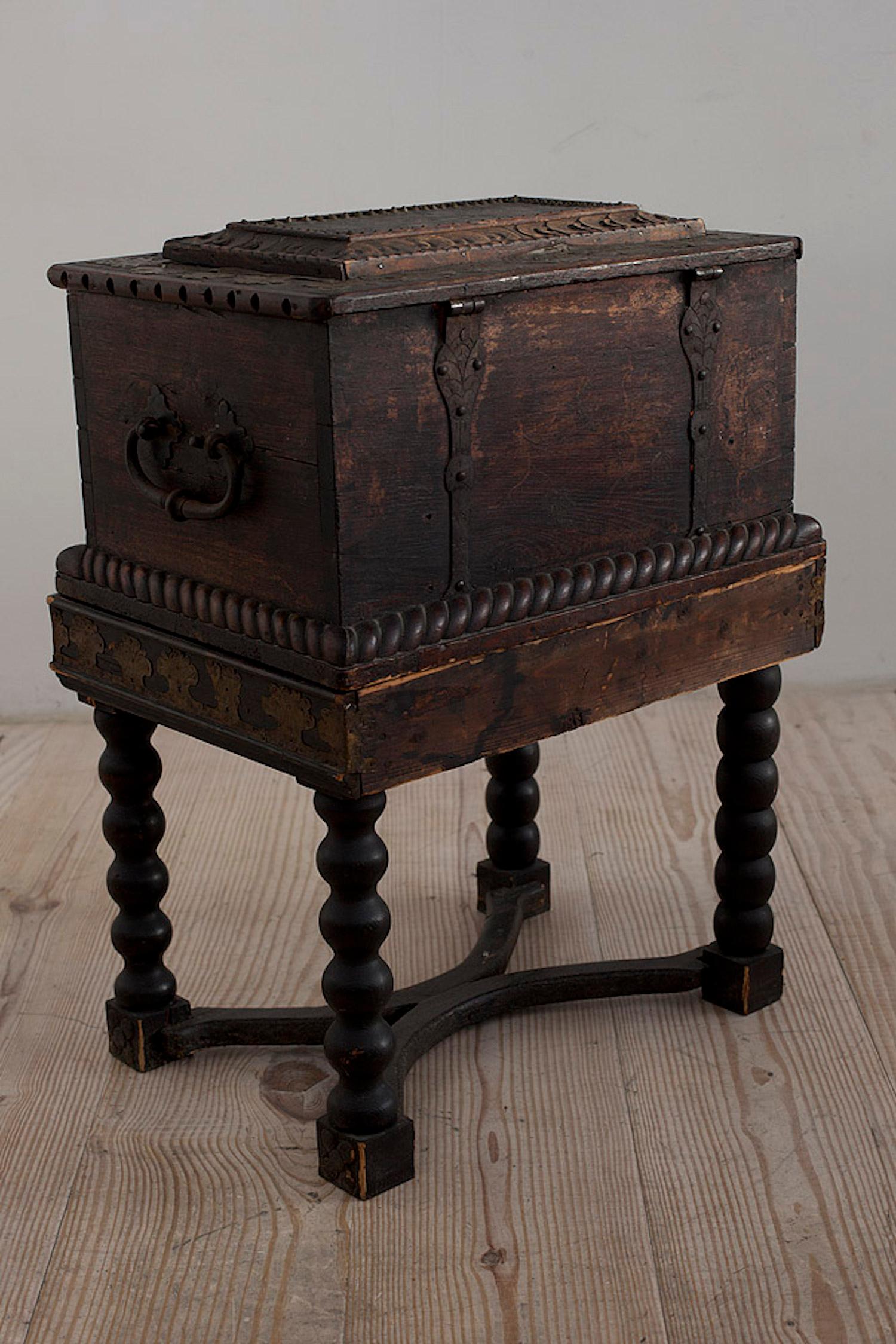 Baroque Box with Interior Paint on Stand, Origin Norway, Dated 1760 3