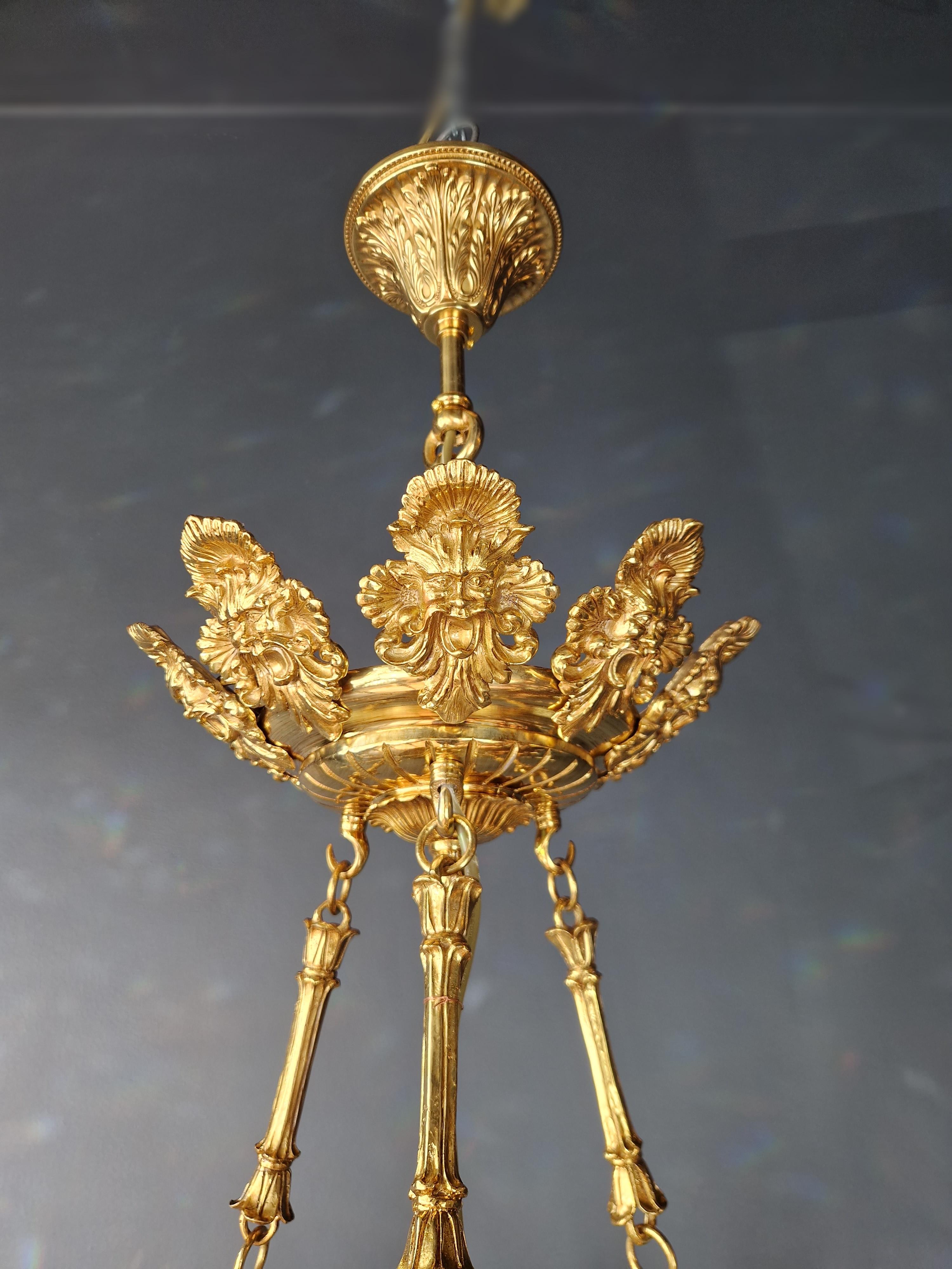 Lustre Empire baroque laiton lustre cristal lustre or antique en vente 5