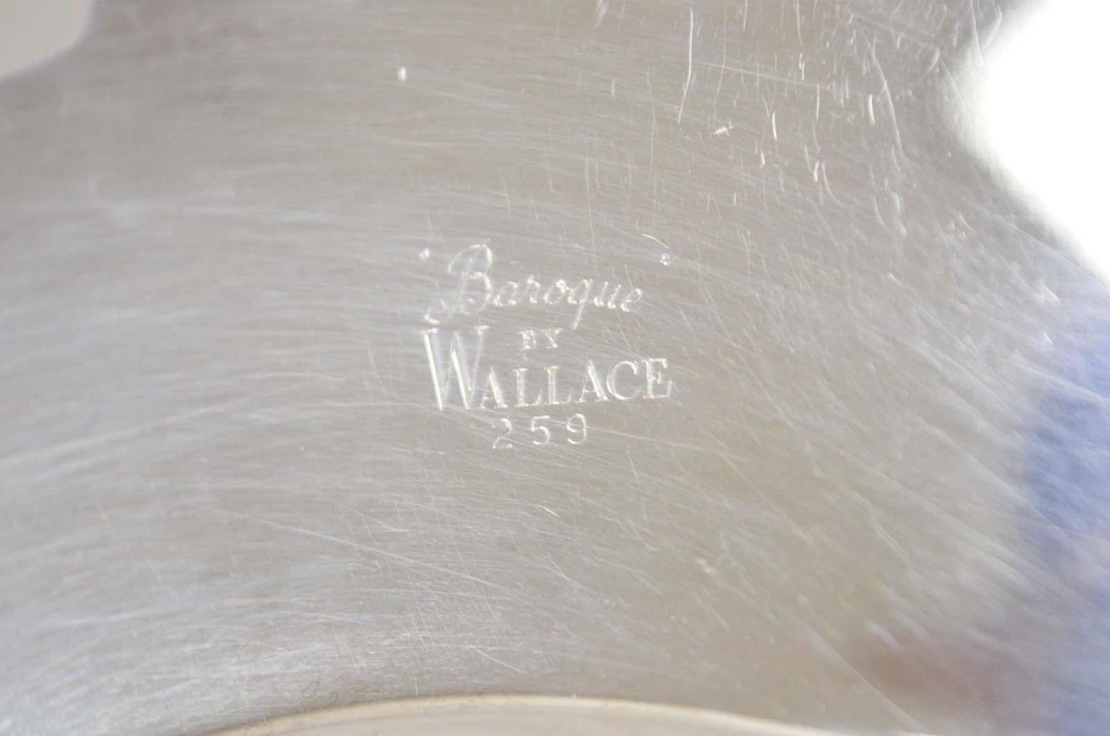 Baroque by Wallace 259 Silver Plated Meat Cutlery Serving Platter Tray For Sale 5
