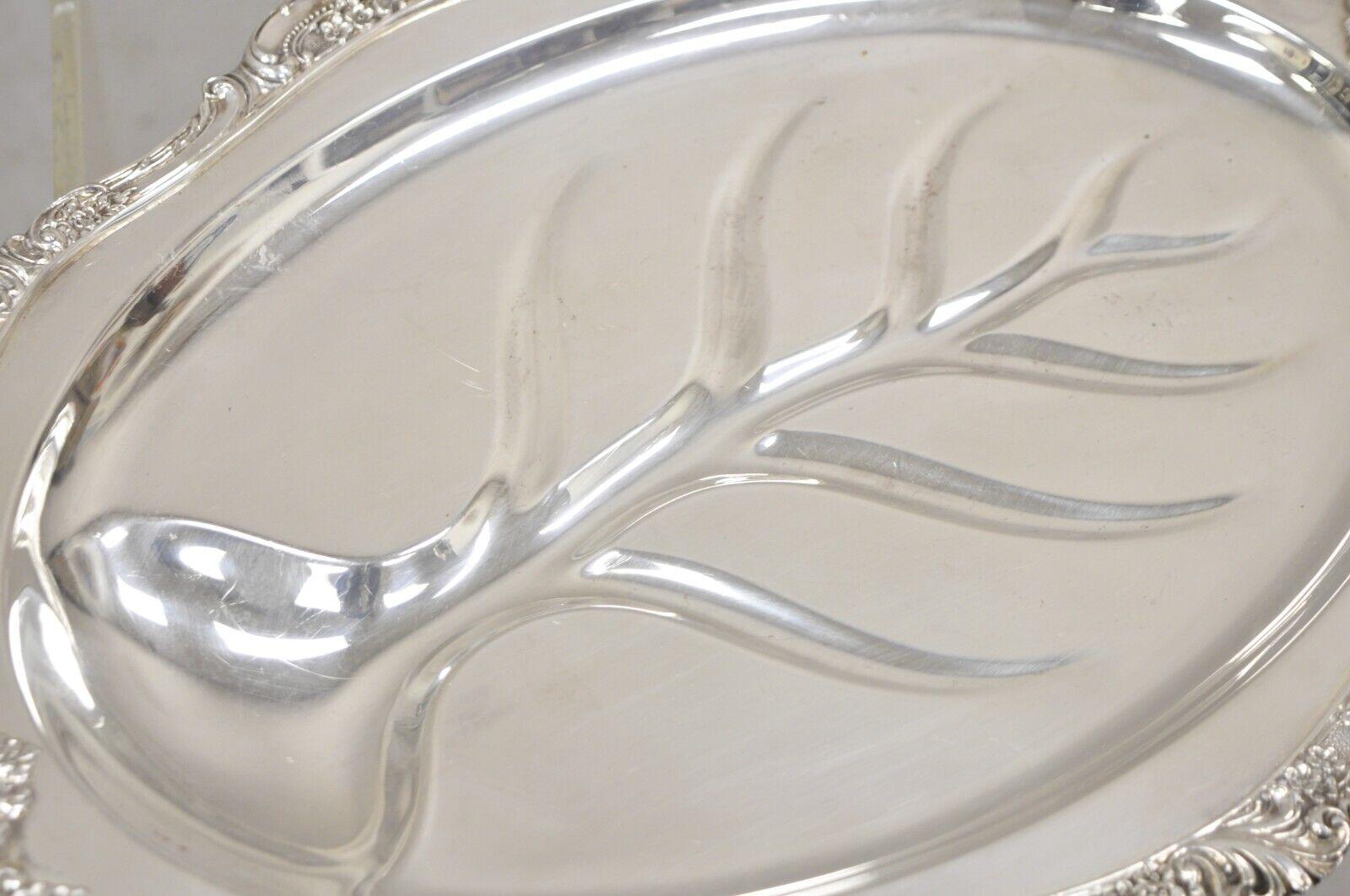 Baroque by Wallace 259 Silver Plated Meat Cutlery Serving Platter Tray For Sale 2